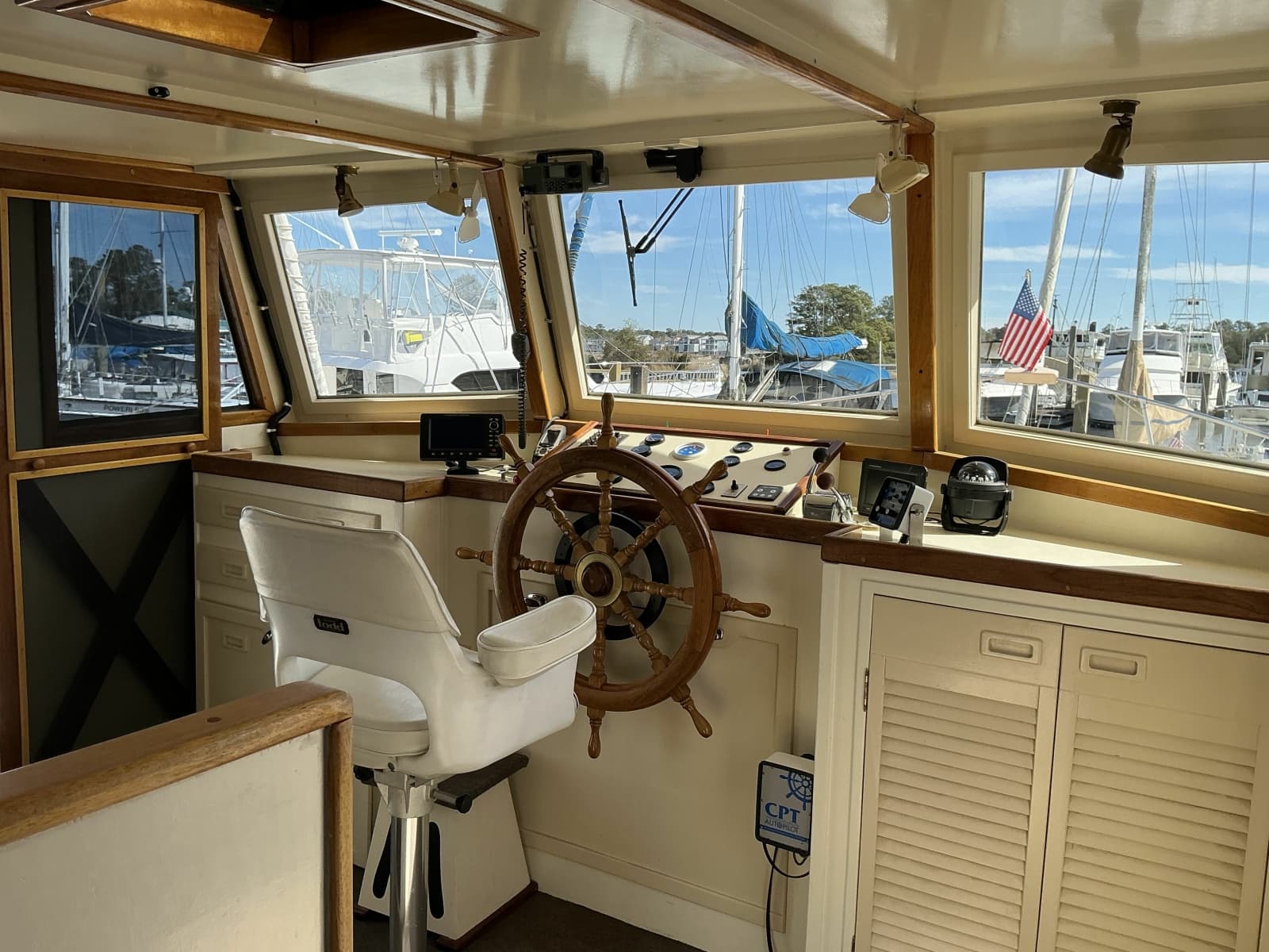 2009 Custom Hugh Huff Custom Pilothouse Trawler - Photo 26