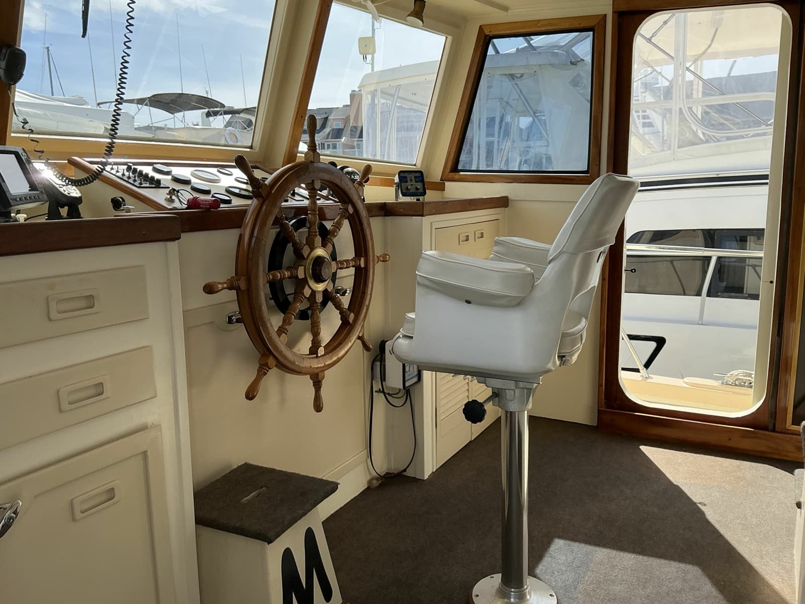 2009 Custom Hugh Huff Custom Pilothouse Trawler - Photo 29