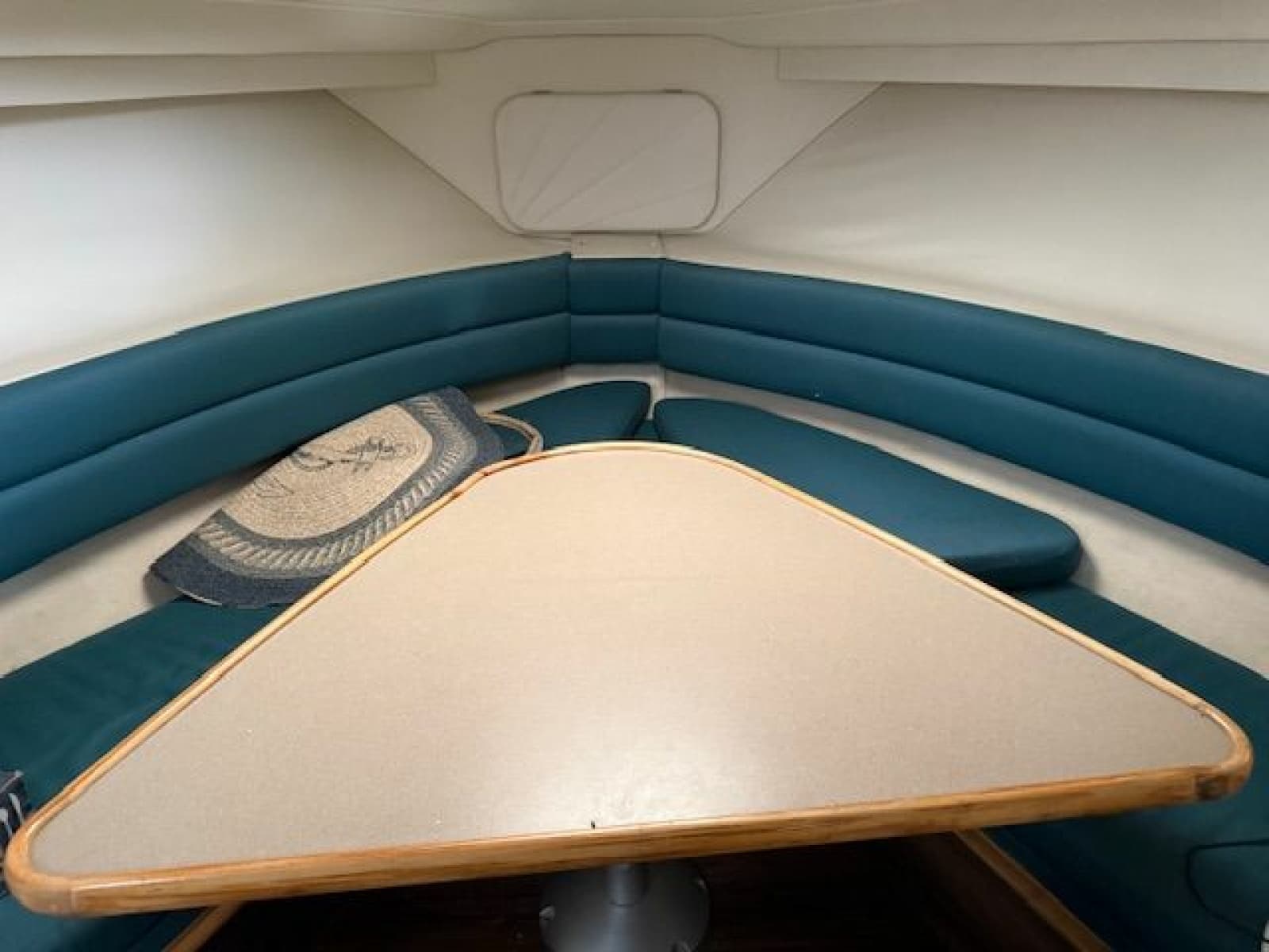 1995 Carver 325 Motor Yacht - Photo 25