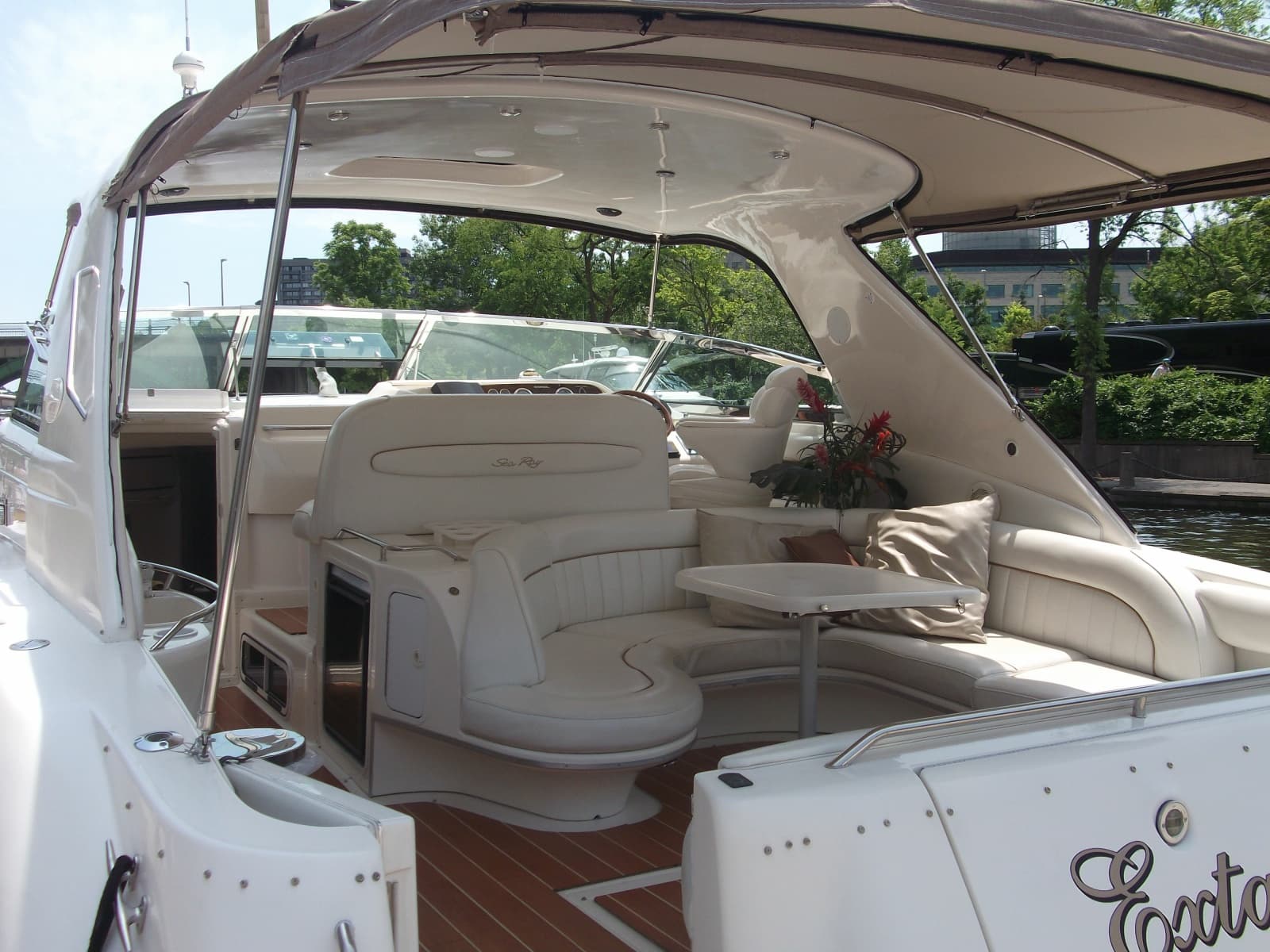 1997 Sea Ray Sundancer 450 - Photo 8