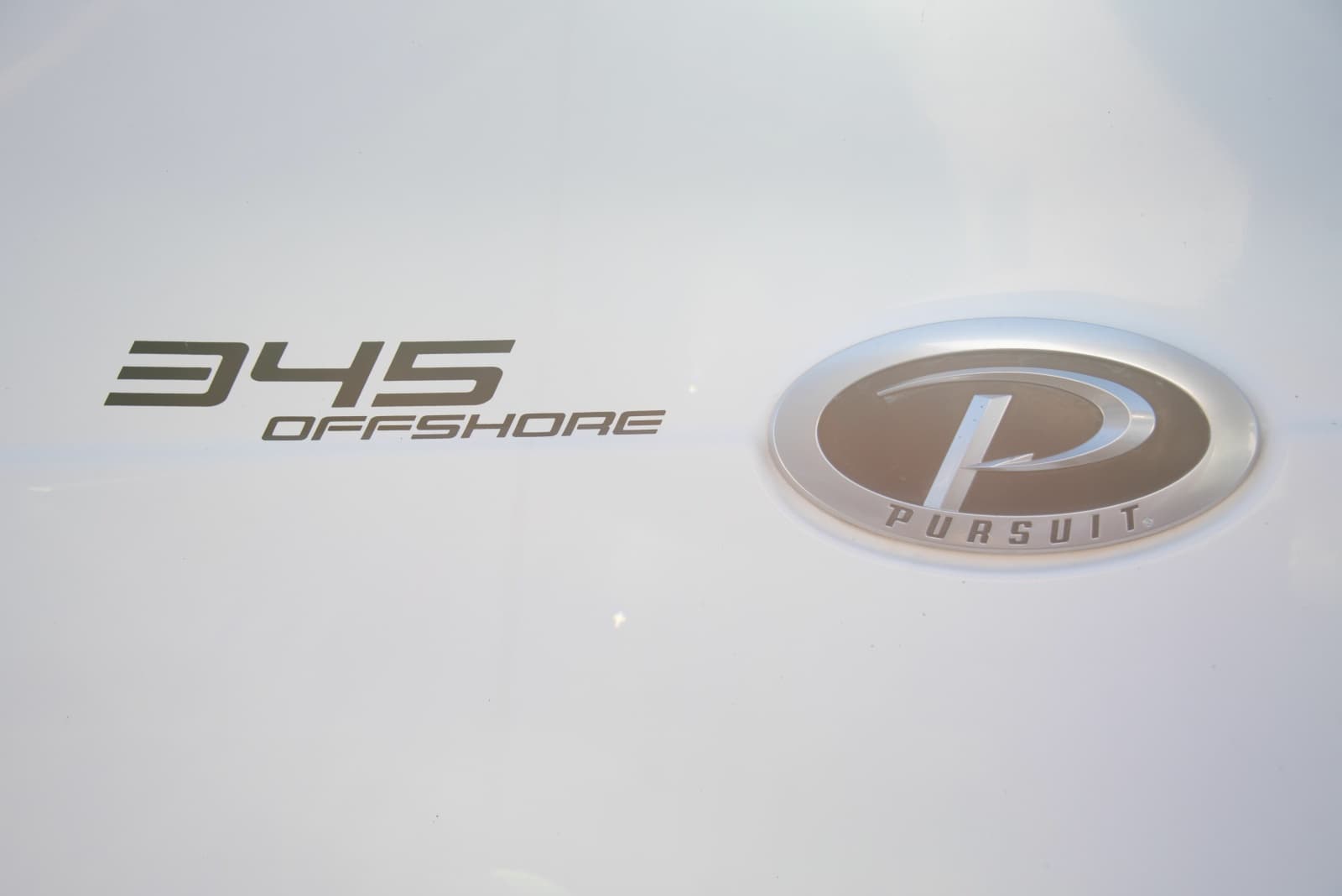 2015 Pursuit 345 Offshore - Photo 16