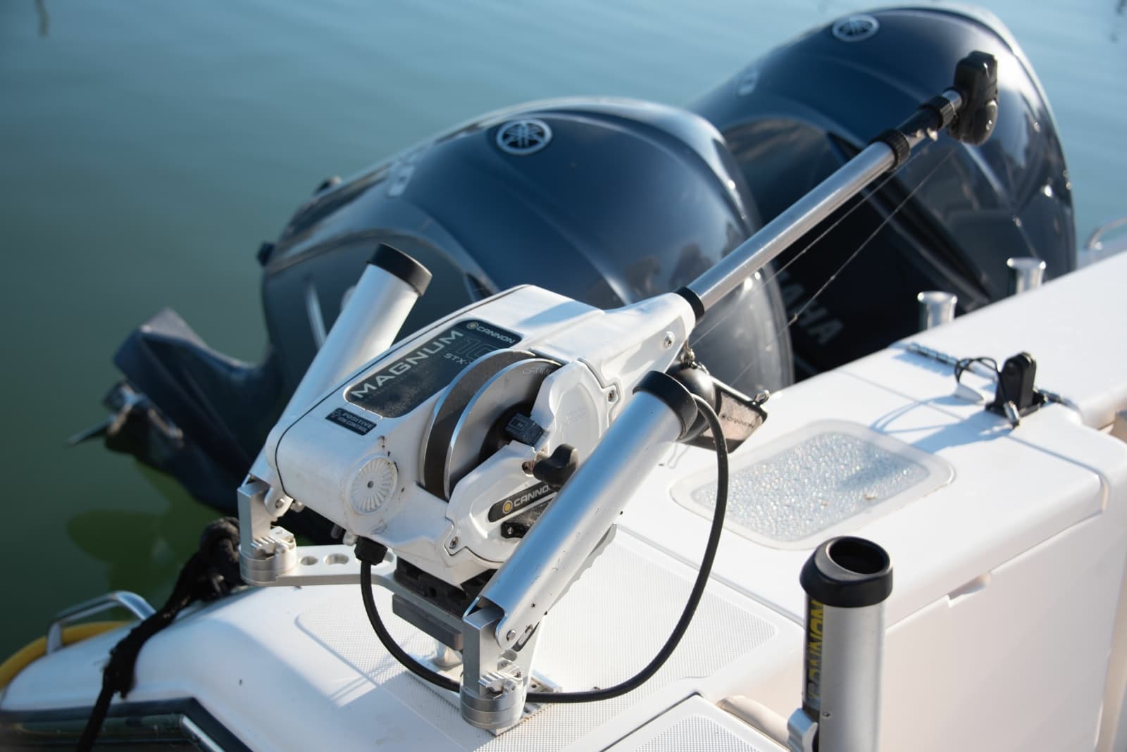 2015 Pursuit 345 Offshore - Photo 15