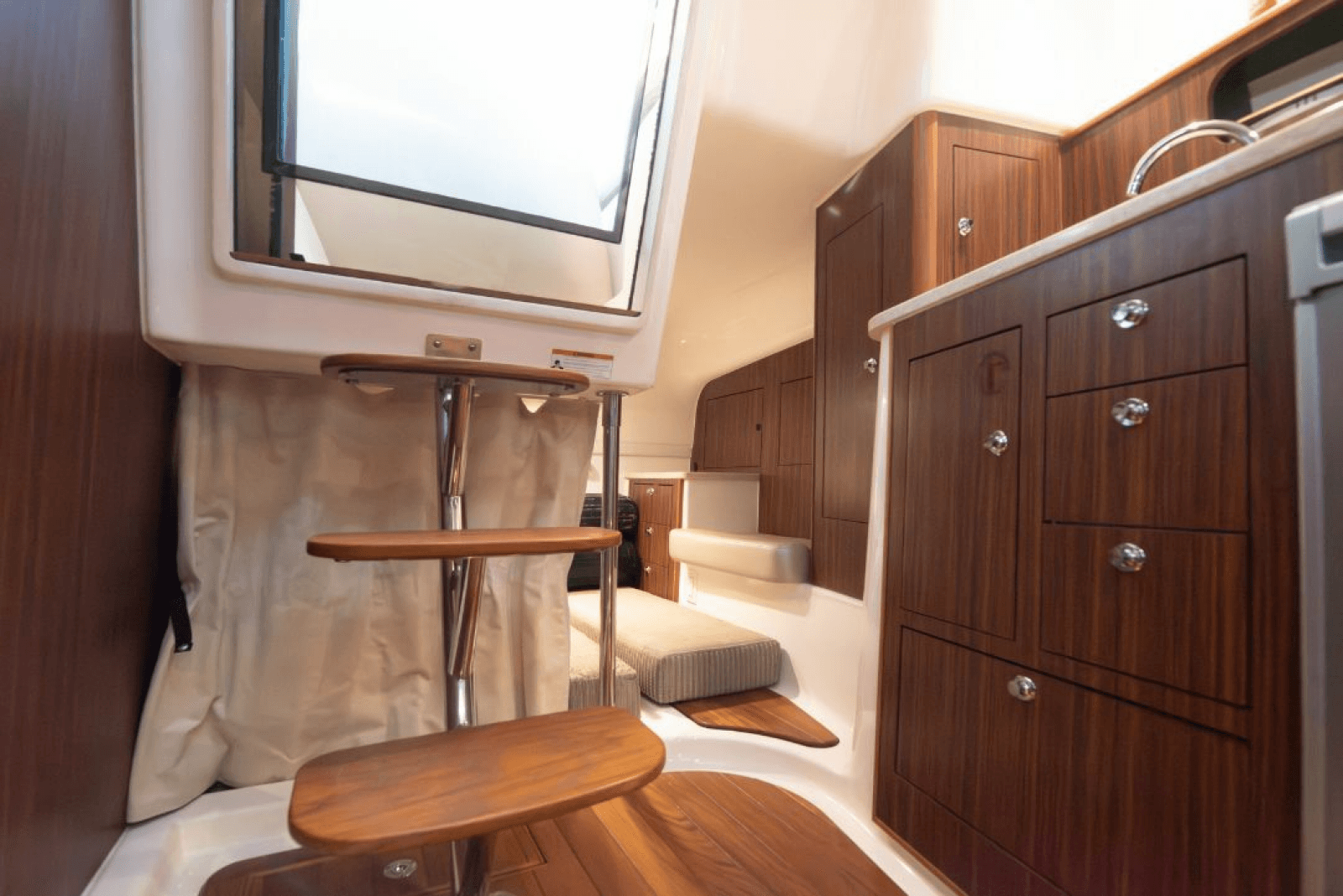 2015 Pursuit 345 Offshore - Photo 34