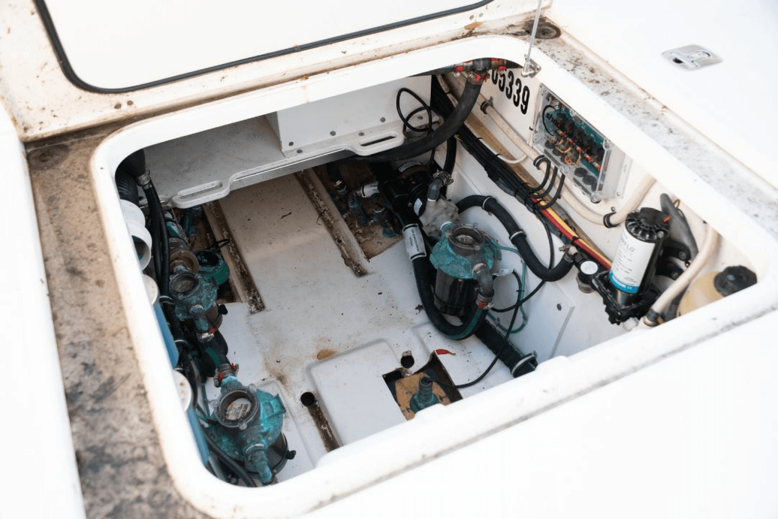 2015 Pursuit 345 Offshore - Photo 29