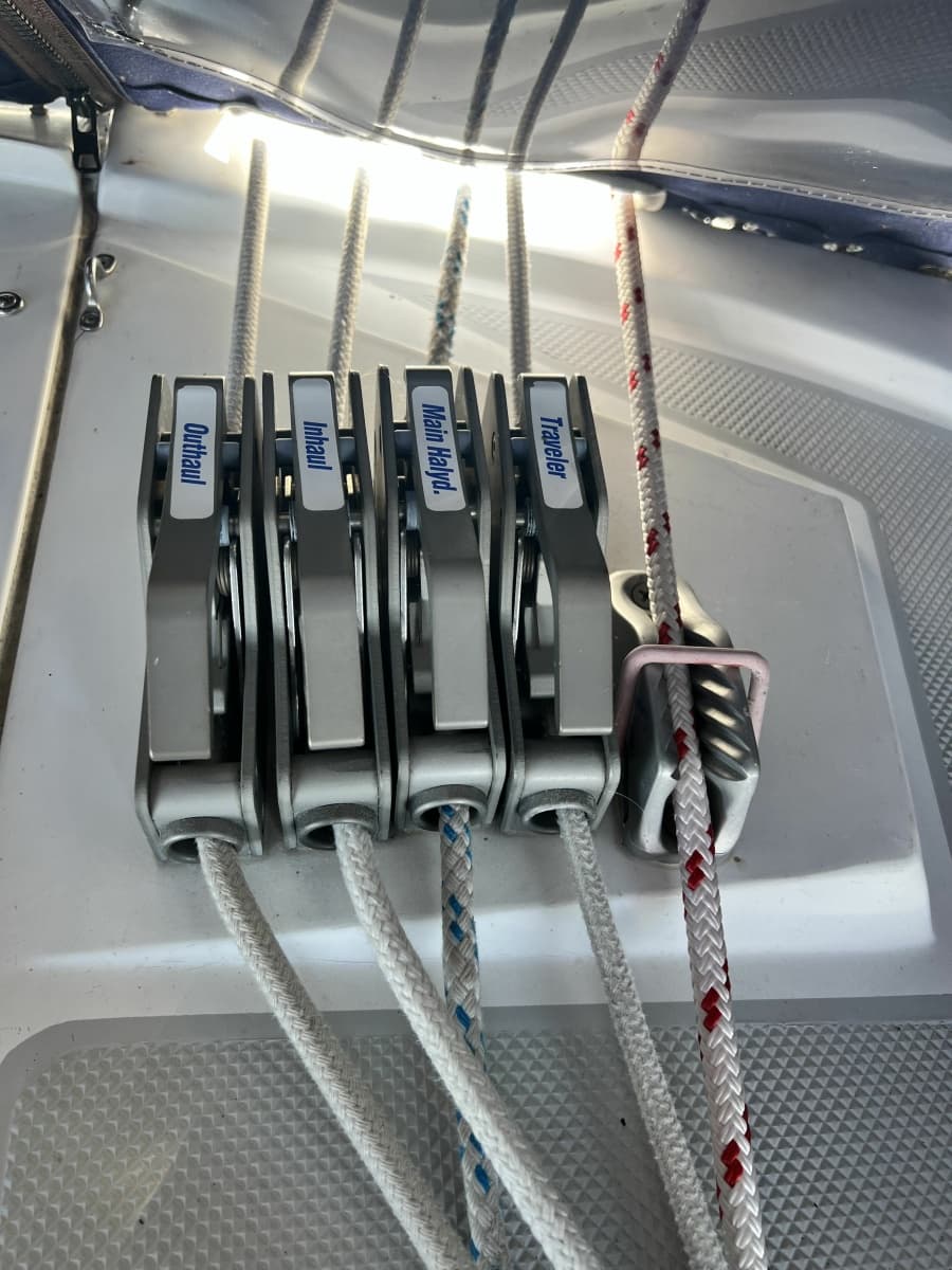 2005 Catalina 34 MK II - Photo 103