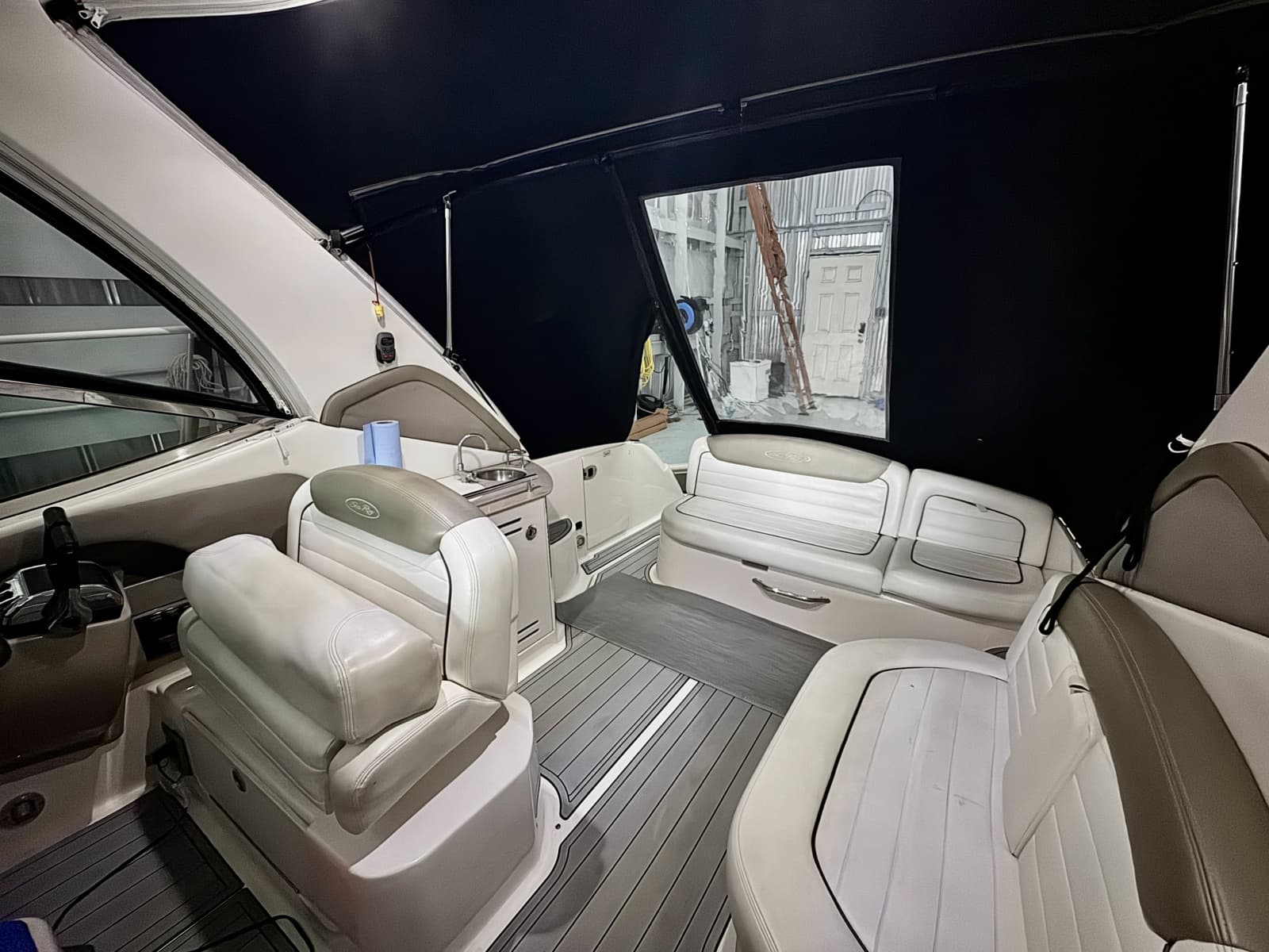2007 Sea Ray 290 Sundancer - Photo 10