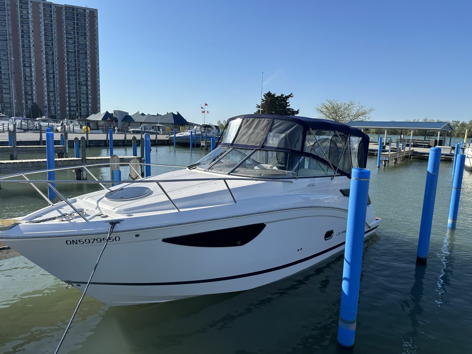 2017 Regal 26 Express - Photo 1