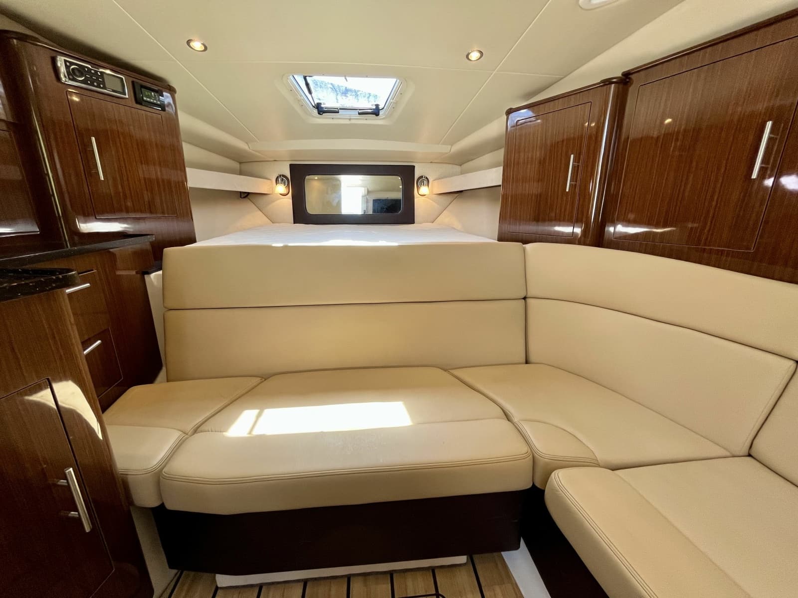 2013 Regal 35 Sport Coupe - Photo 18