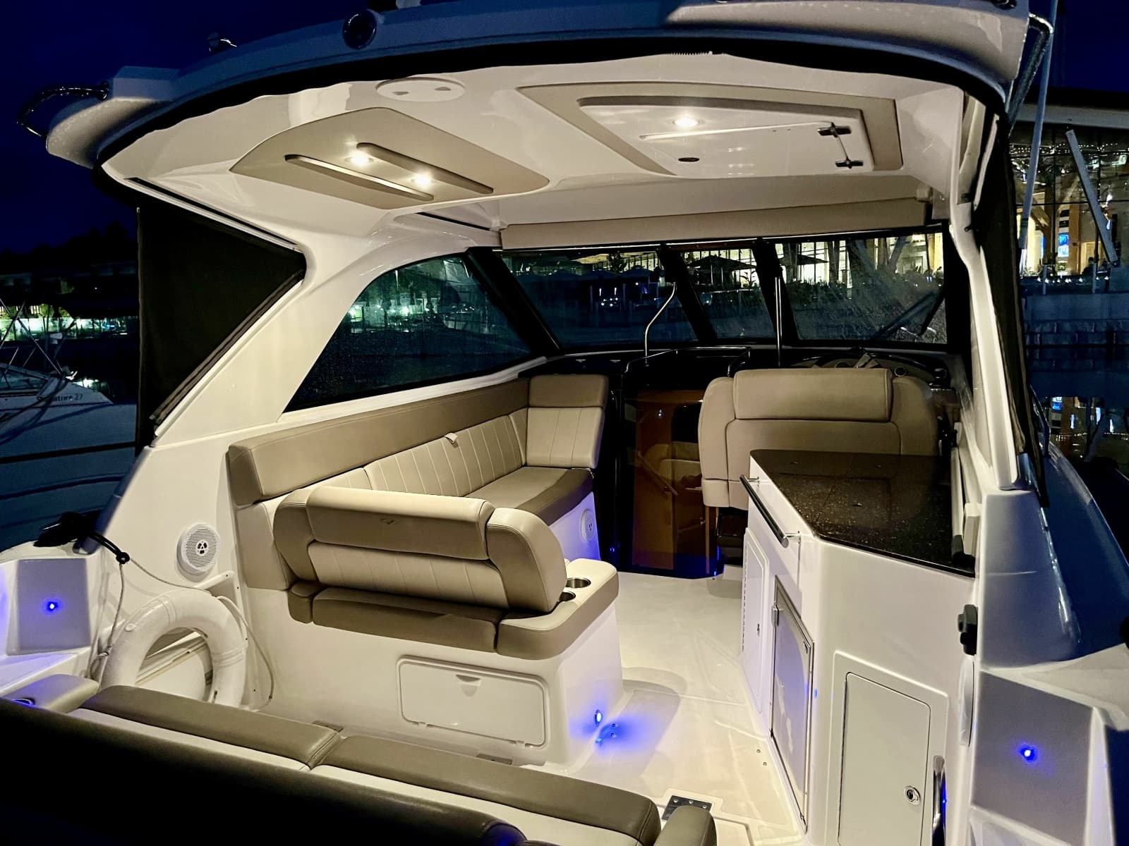 2013 Regal 35 Sport Coupe - Photo 30