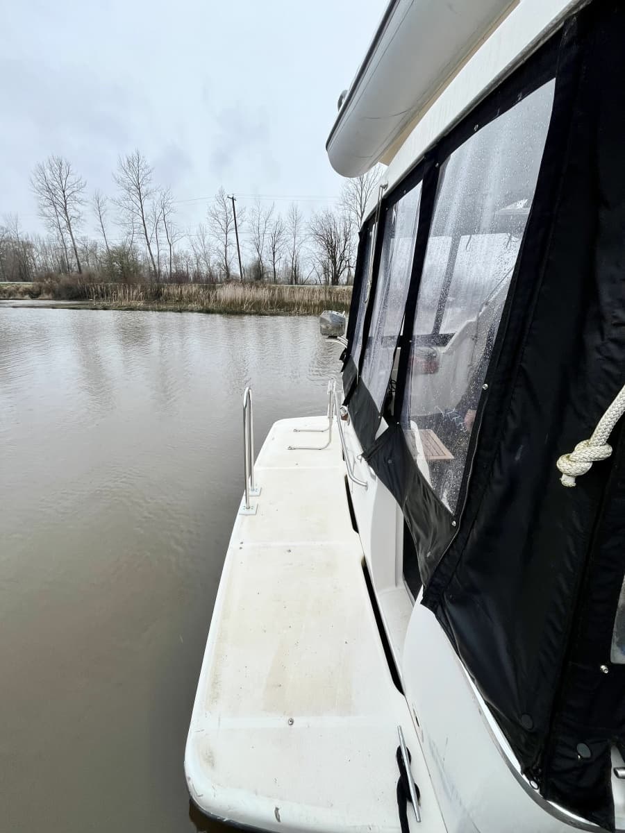 1996 Bayliner 3988 - Photo 6