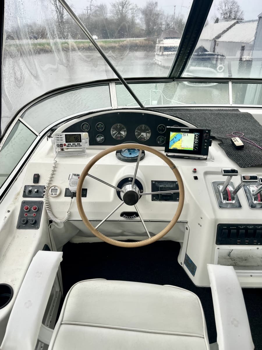 1996 Bayliner 3988 - Photo 15