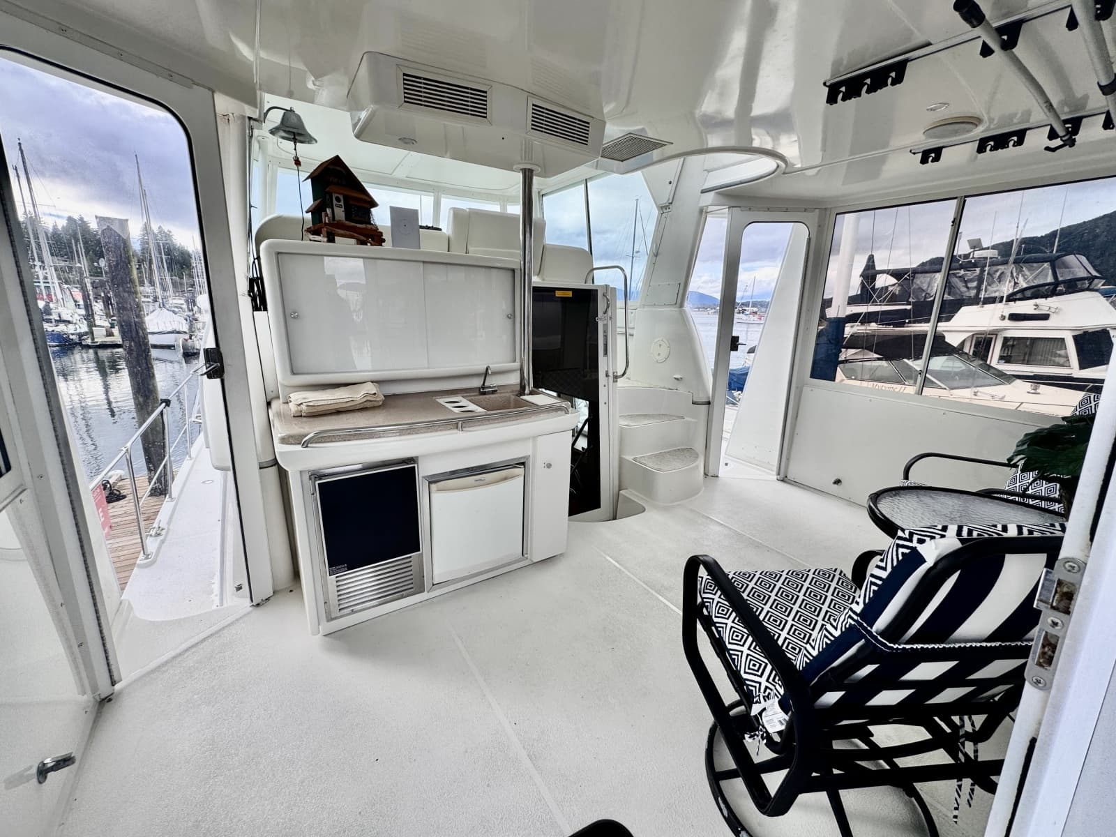 1997 Carver 500 Cockpit Motor Yacht - Photo 19