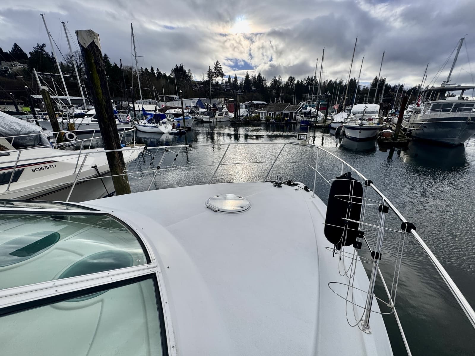 1997 Carver 500 Cockpit Motor Yacht - Photo 26