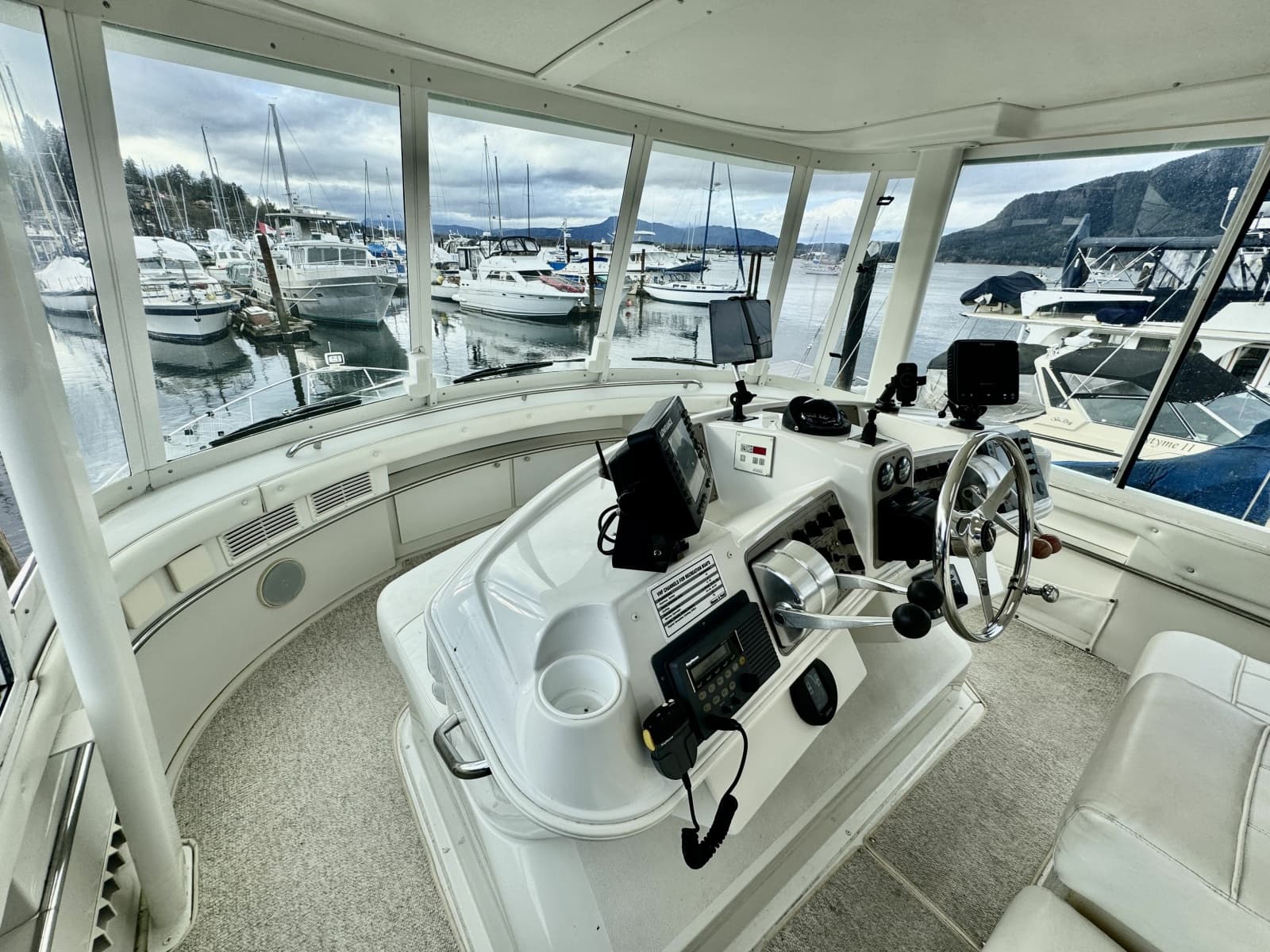 1997 Carver 500 Cockpit Motor Yacht - Photo 32