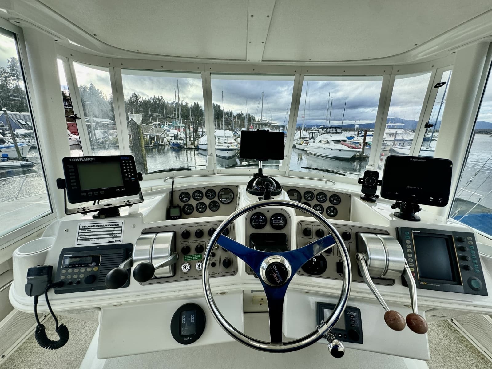 1997 Carver 500 Cockpit Motor Yacht - Photo 34