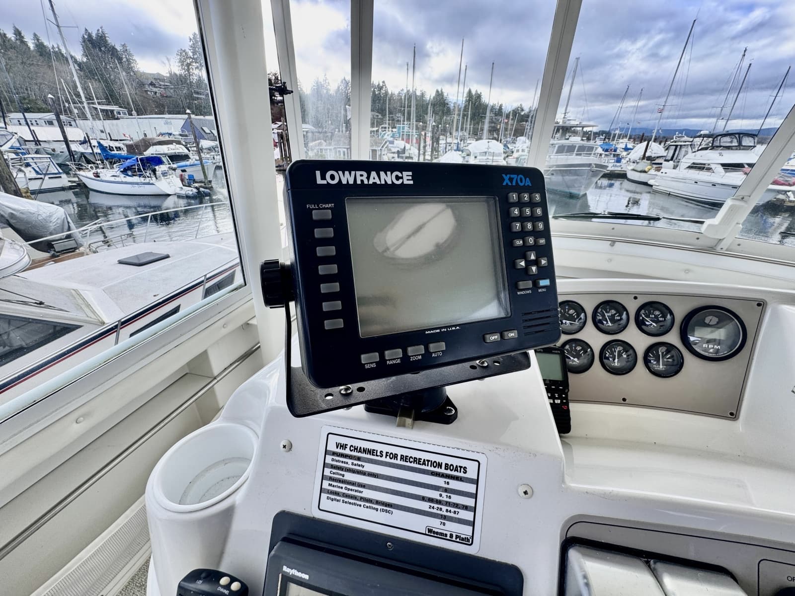 1997 Carver 500 Cockpit Motor Yacht - Photo 35