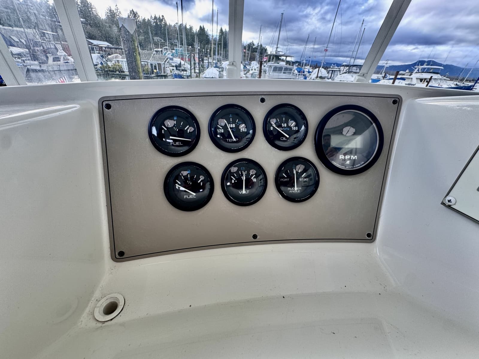 1997 Carver 500 Cockpit Motor Yacht - Photo 36