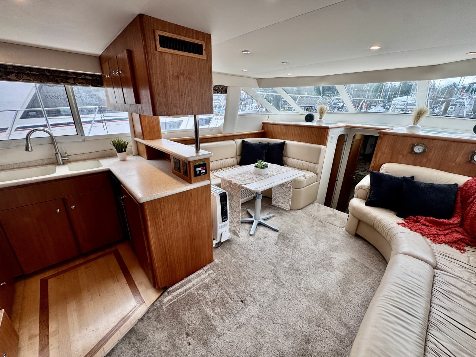 1997 Carver 500 Cockpit Motor Yacht - Photo 44