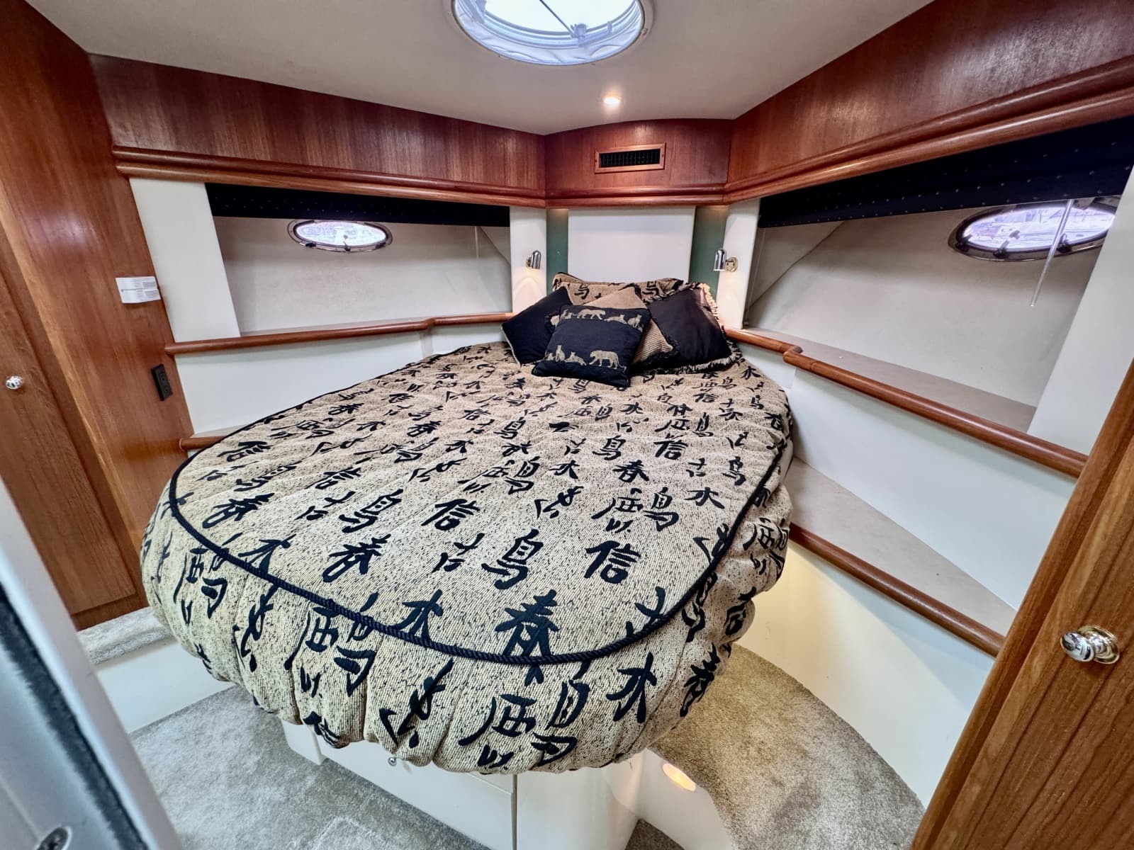1997 Carver 500 Cockpit Motor Yacht - Photo 73