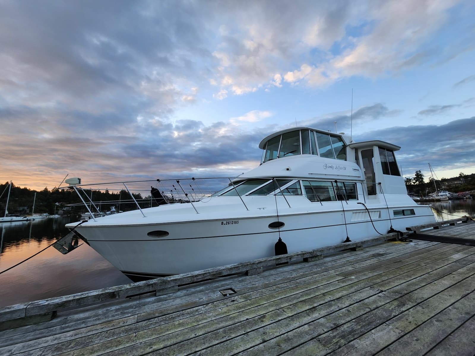 1997 Carver 500 Cockpit Motor Yacht - Photo 1