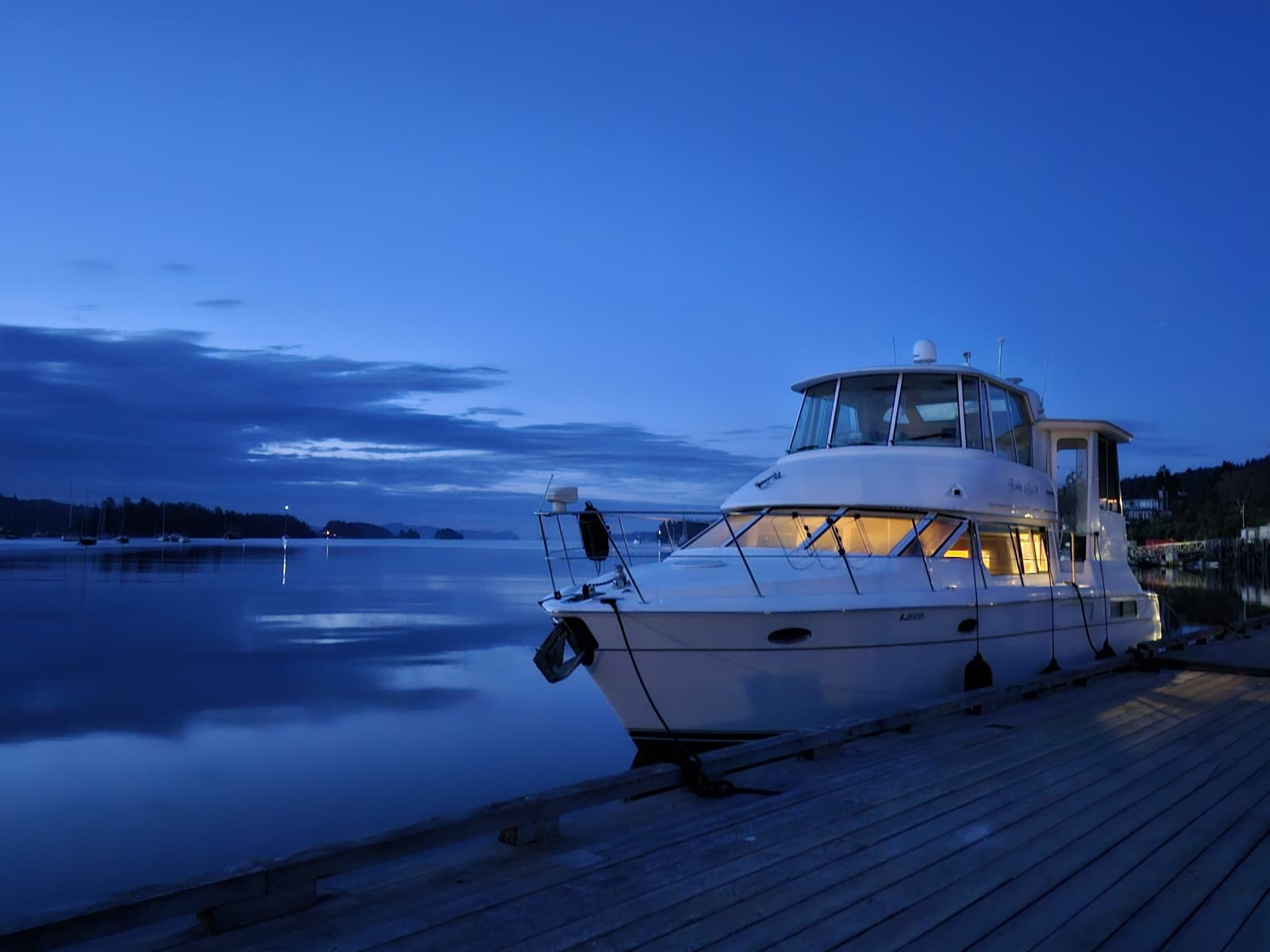 1997 Carver 500 Cockpit Motor Yacht - Photo 2