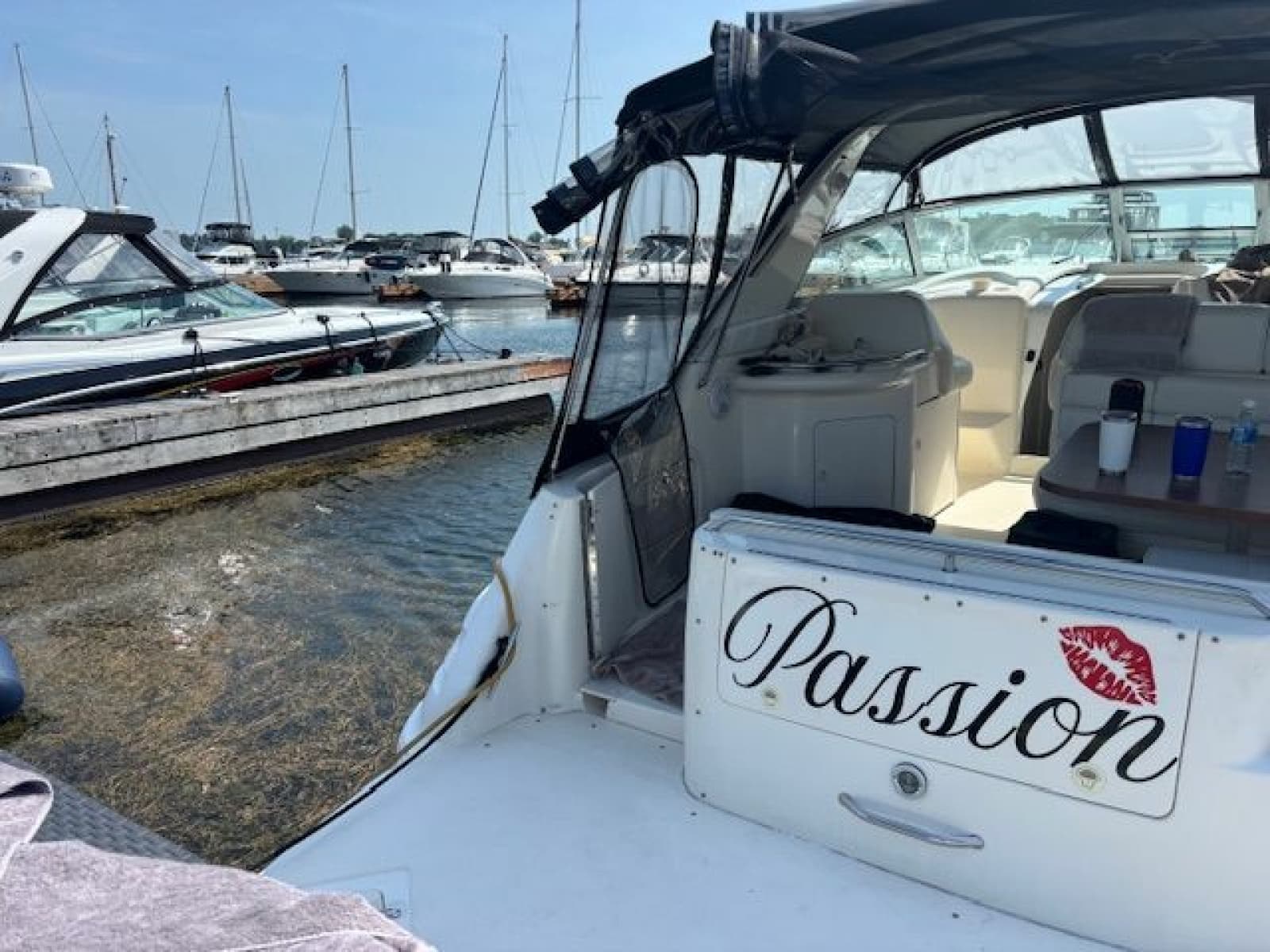 1997 Sea Ray 330 Sundancer - Photo 3
