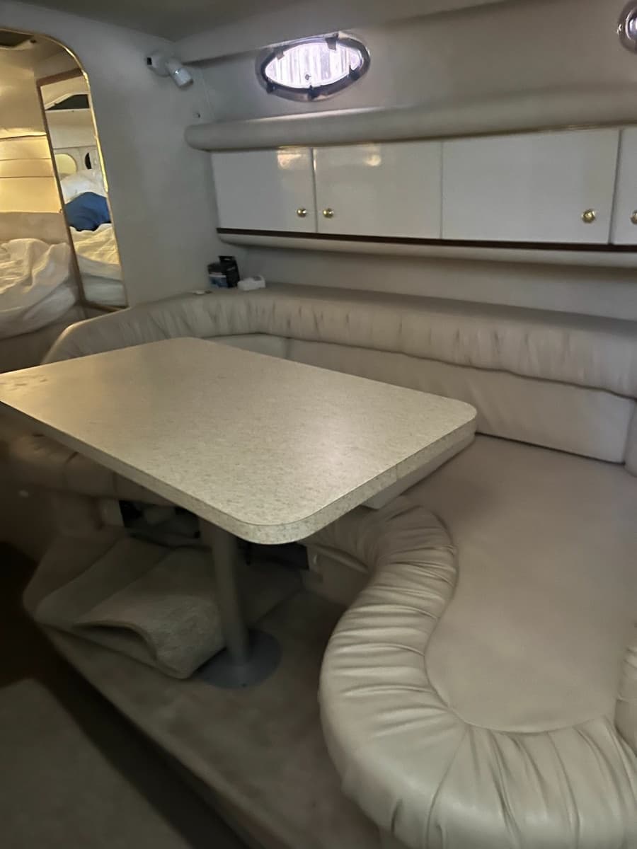 1997 Sea Ray 330 Sundancer - Photo 14