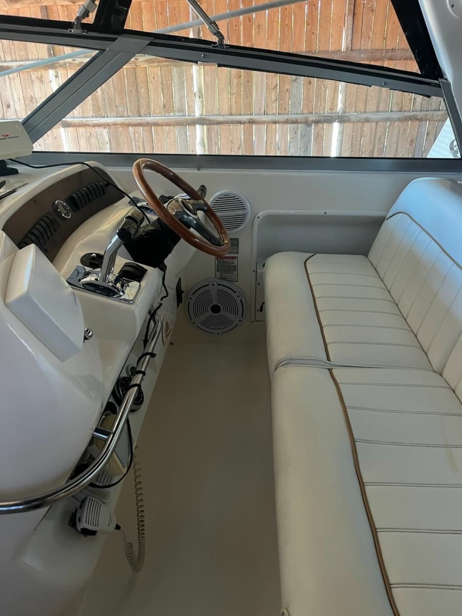 1997 Sea Ray 330 Sundancer - Photo 25