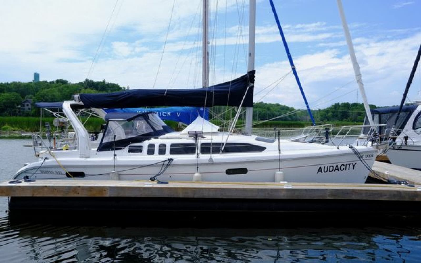1997 Hunter 340 - Photo 1