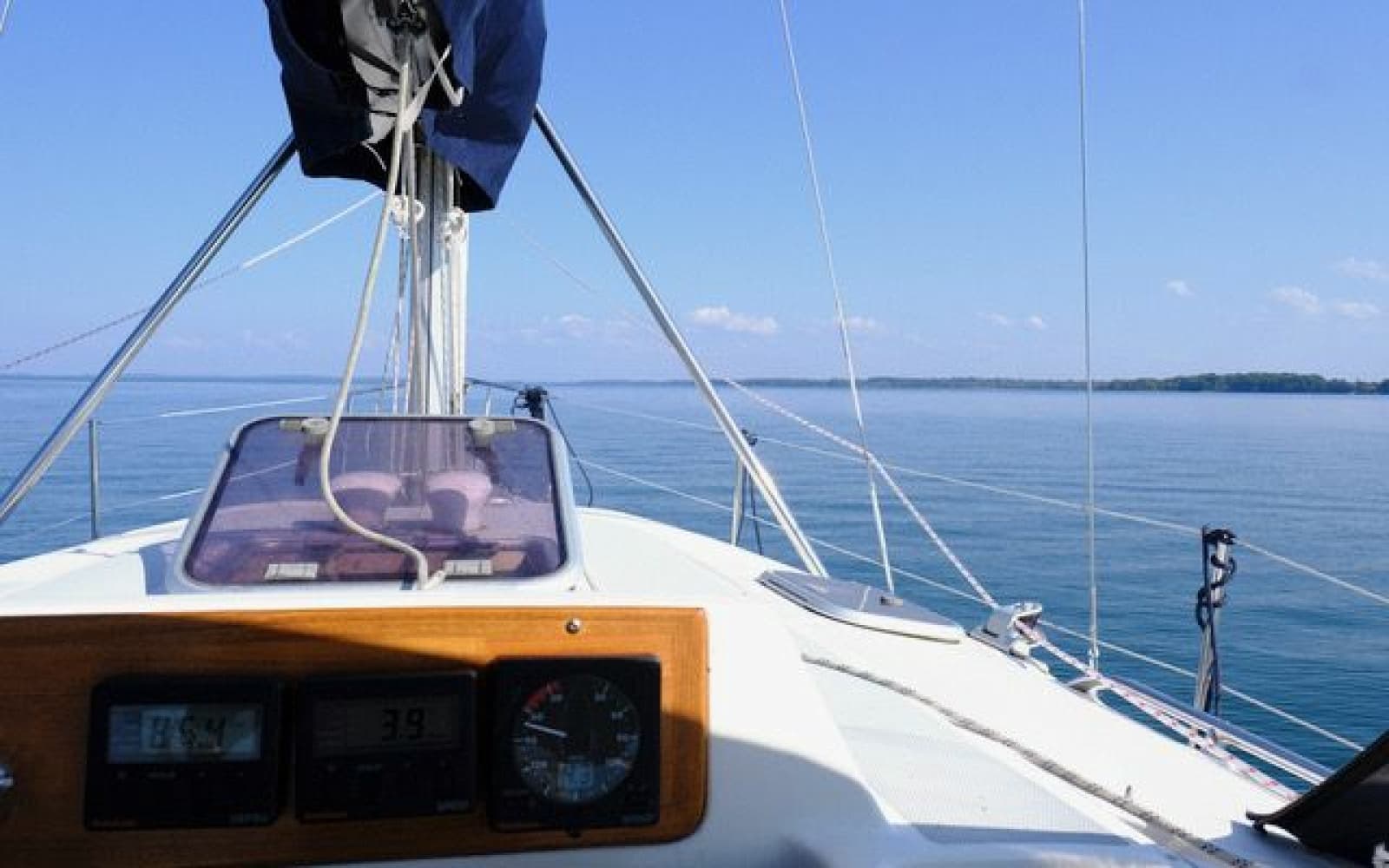 1997 Hunter 340 - Photo 11