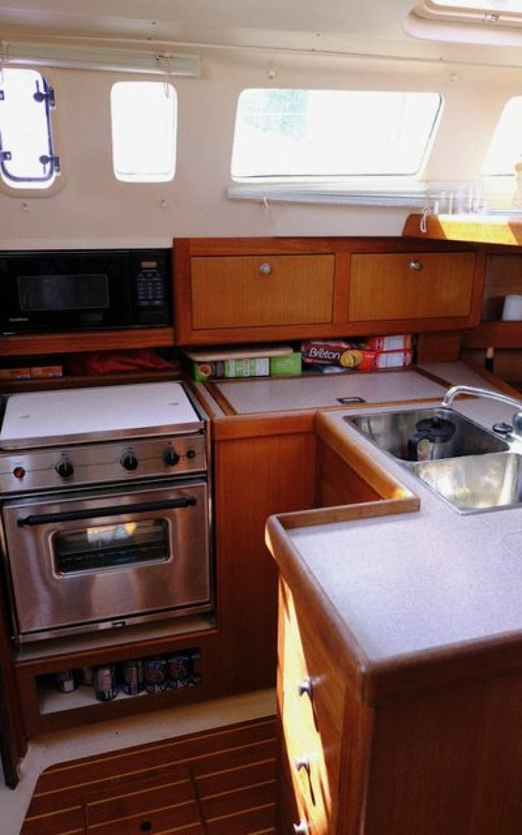 1997 Hunter 340 - Photo 14