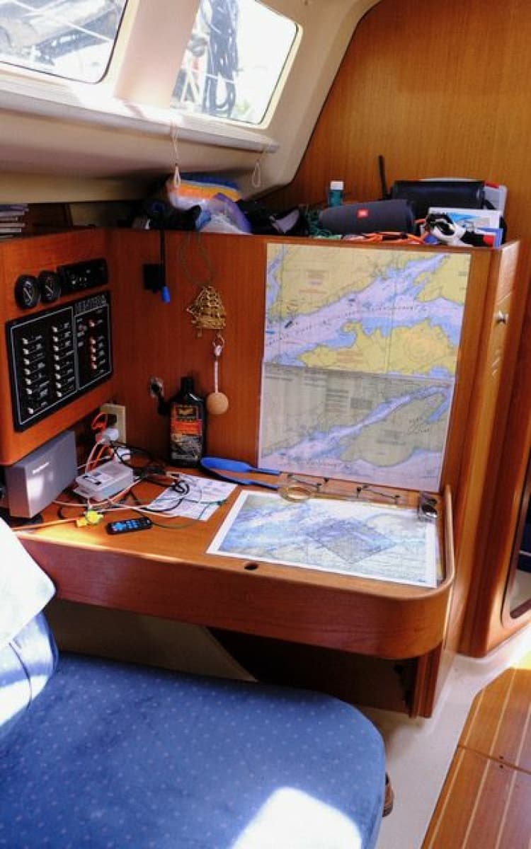 1997 Hunter 340 - Photo 17