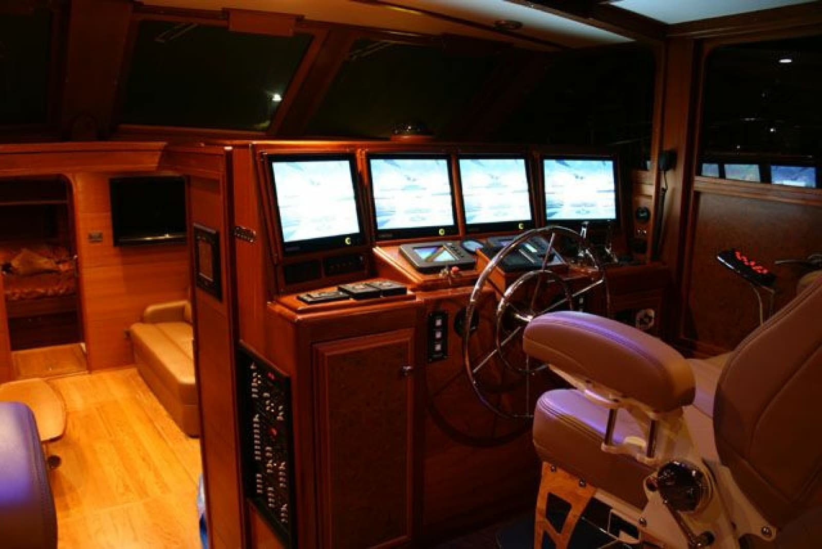 2009 Custom Saint Custom Boats Model 65 Commuter - Photo 3