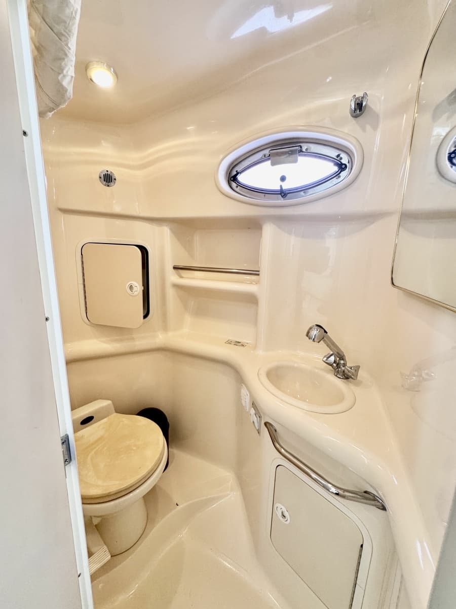 2000 Sea Ray Sundancer 310 - Photo 35