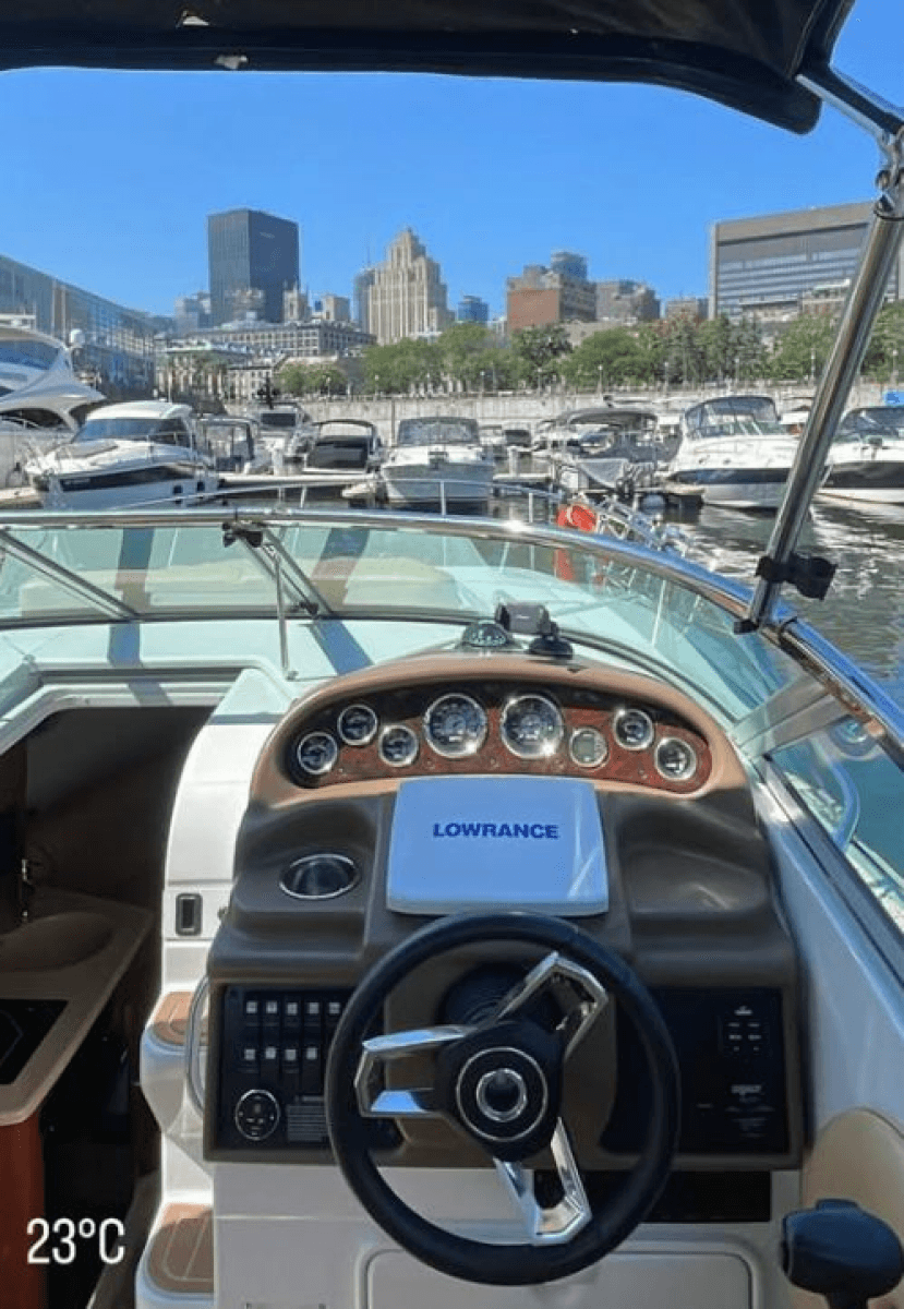 2011 Crownline 280 CR - Photo 2