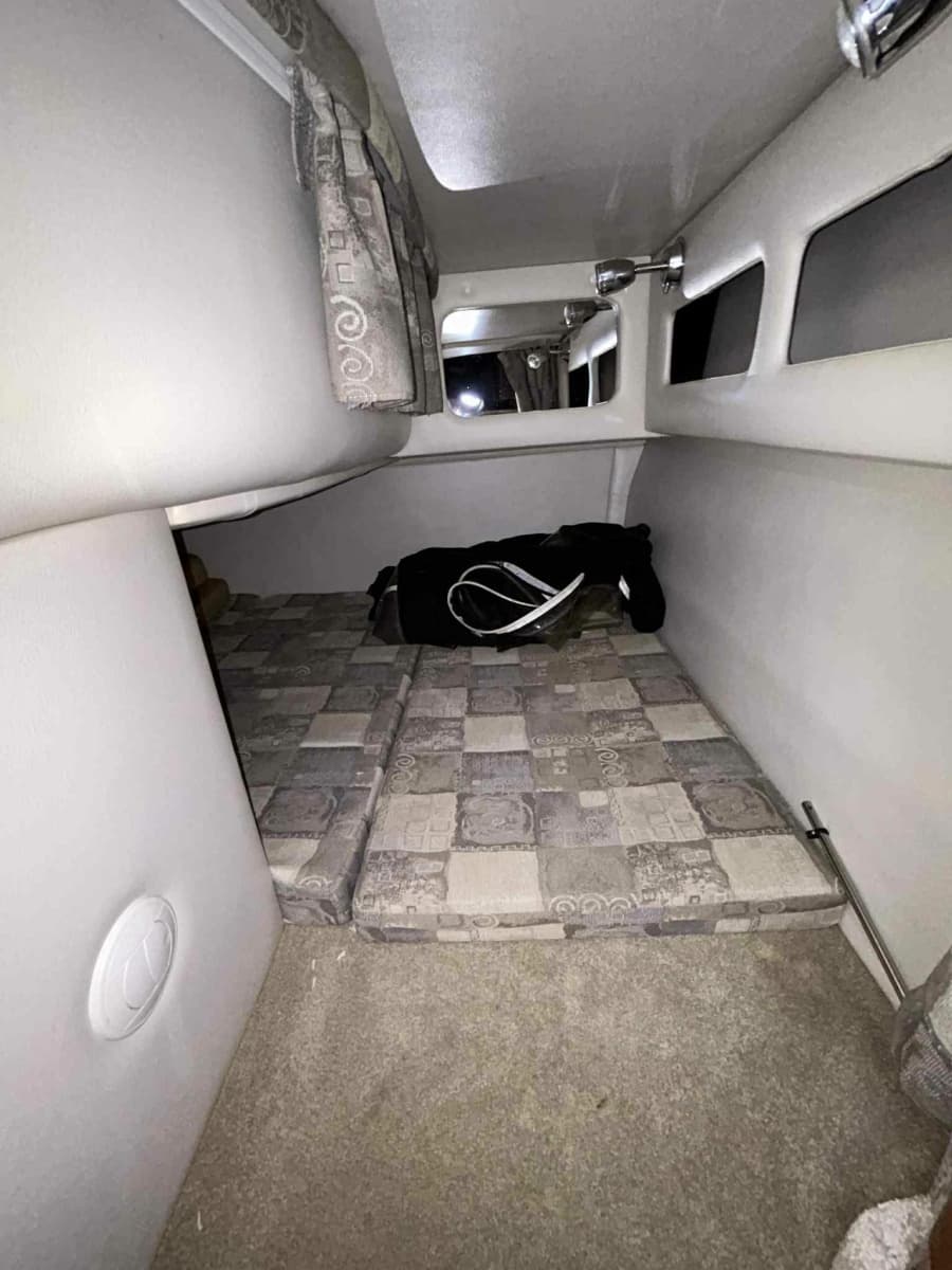2011 Crownline 280 CR - Photo 12