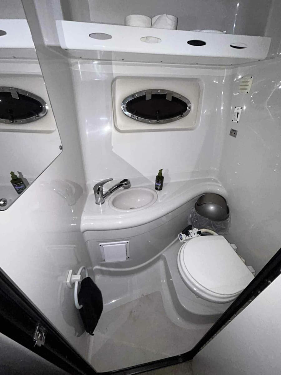 2011 Crownline 280 CR - Photo 23