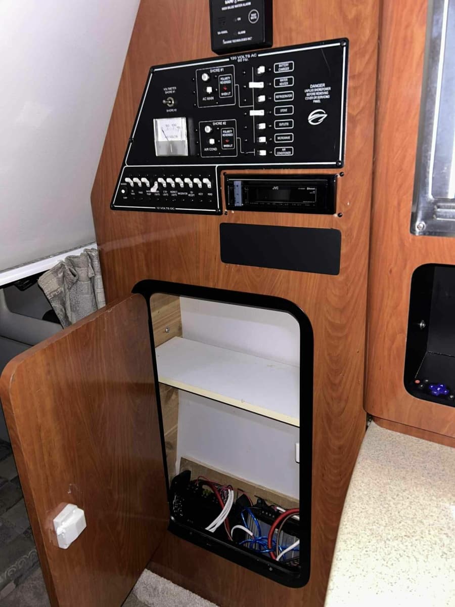 2011 Crownline 280 CR - Photo 20