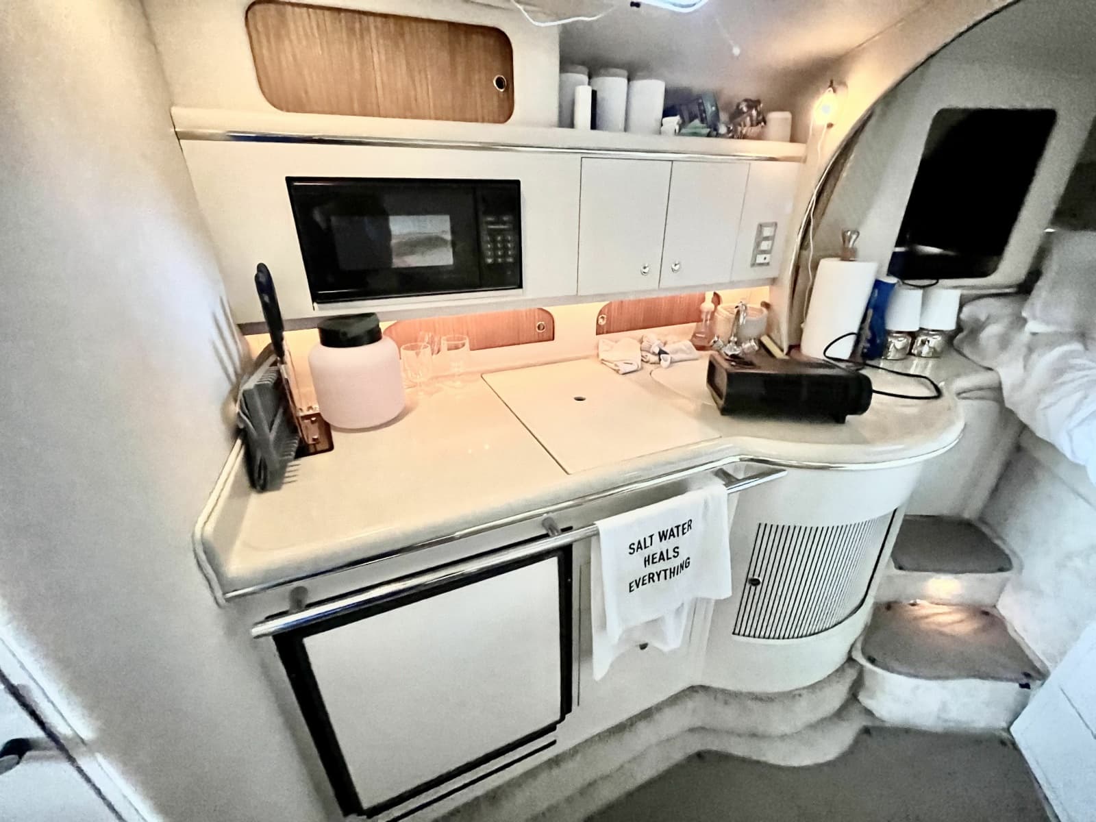 1999 Sea Ray 310 Sundancer - Photo 14