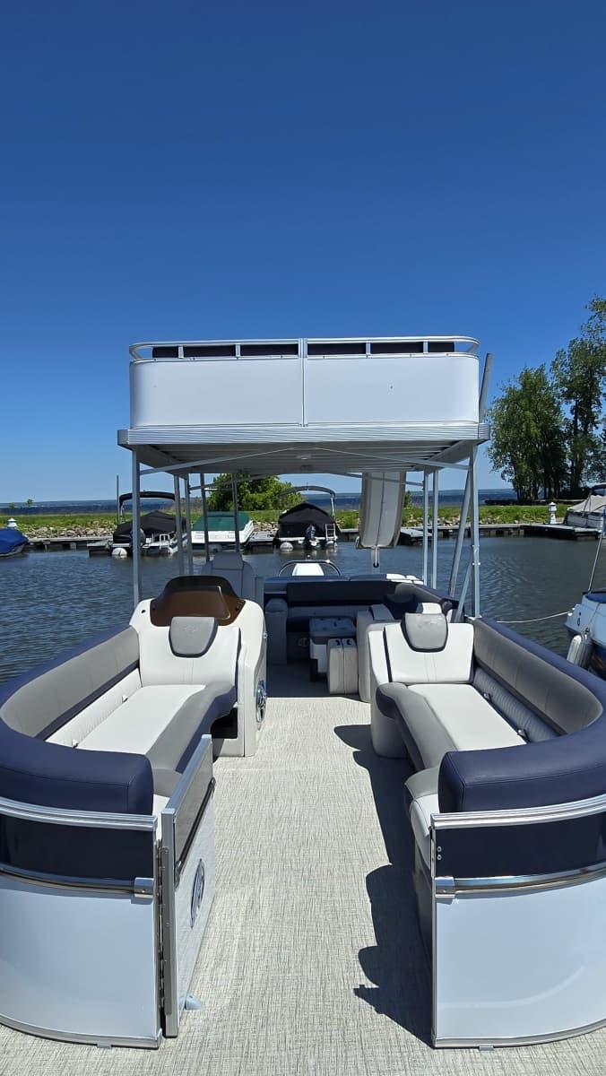 2023 Avalon Catalina 2585 CRFS Funship - Photo 4