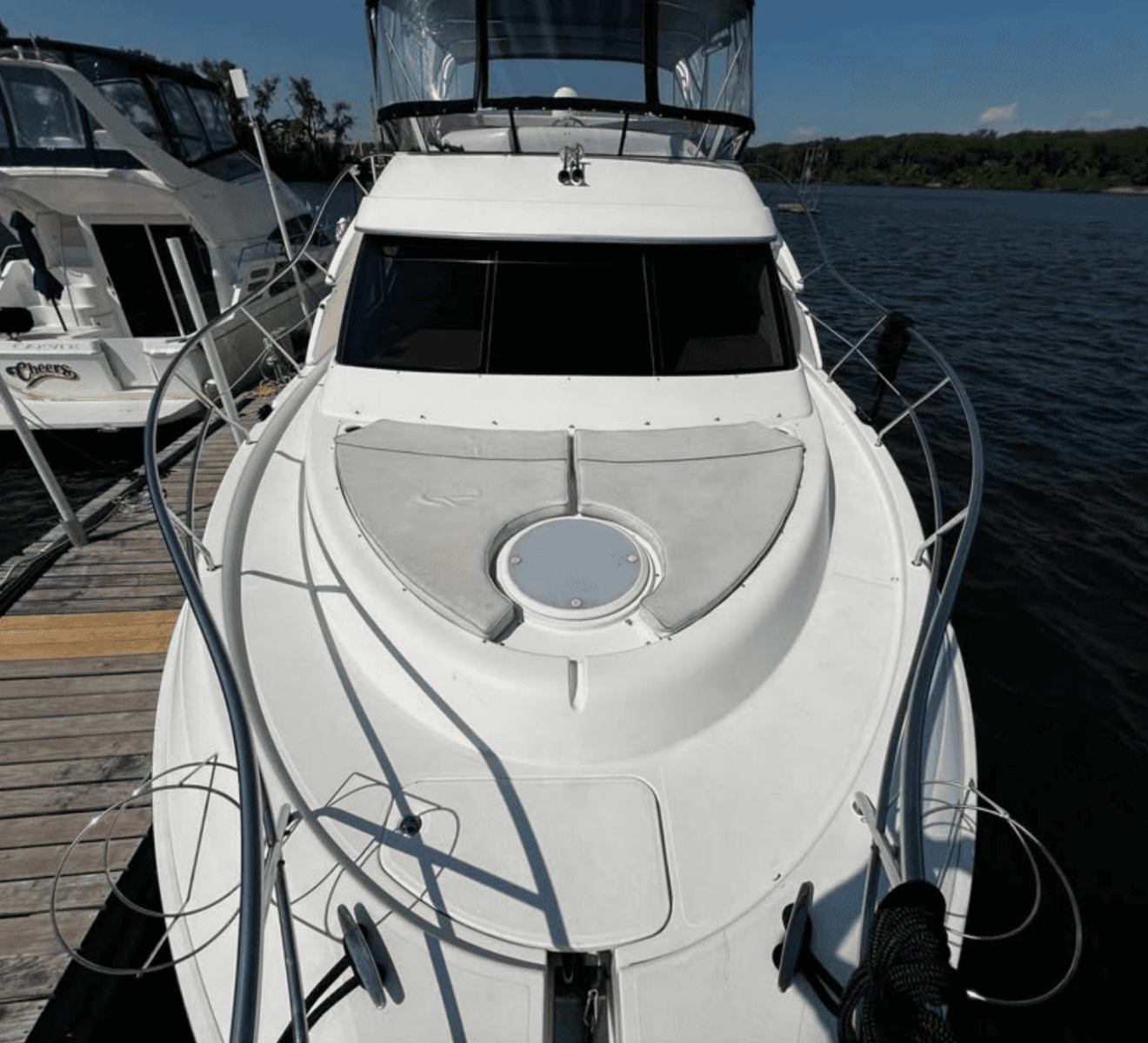 2004 Silverton 43 Motor Yacht - Photo 4