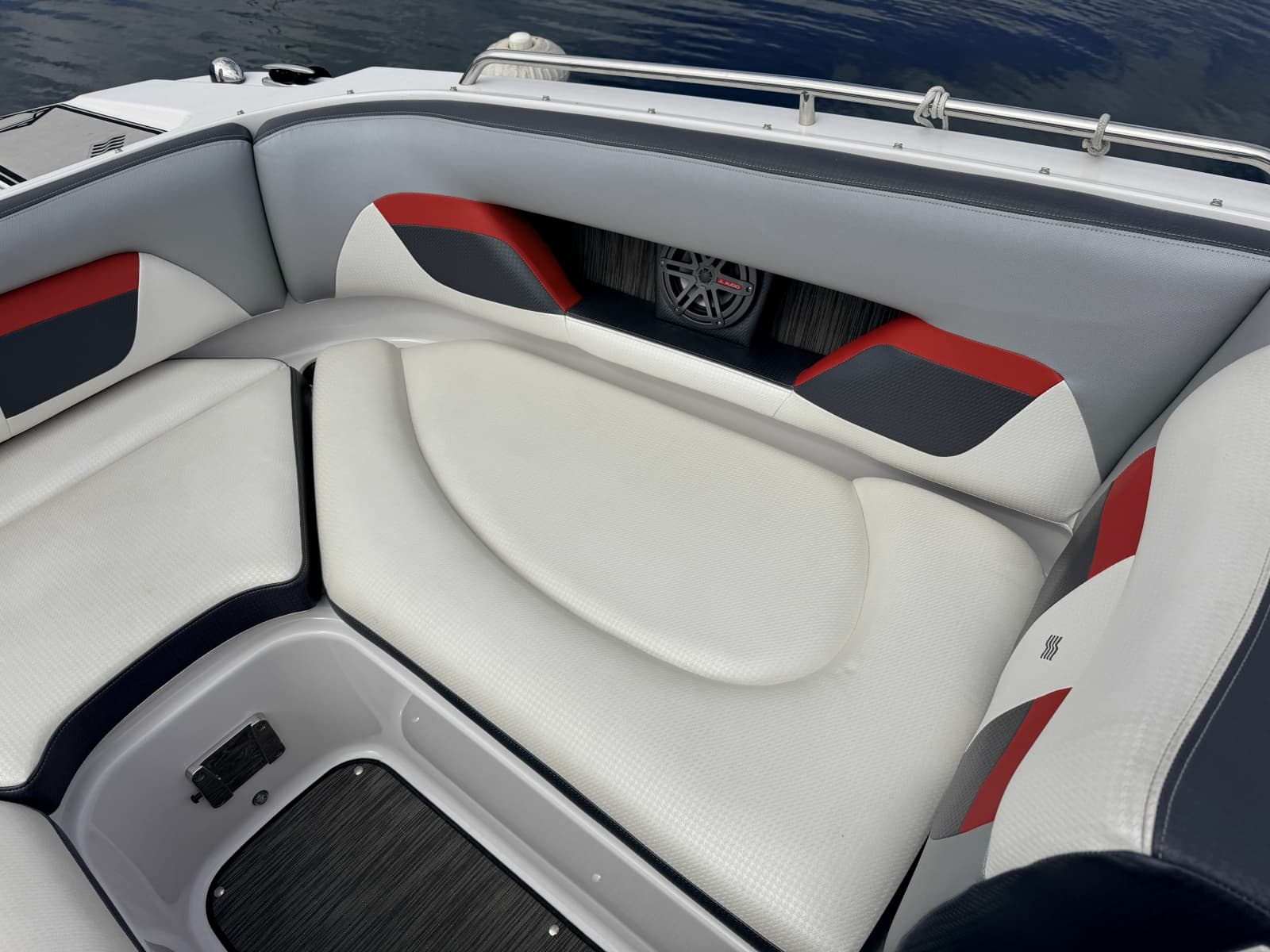 2018 Four Winns HD240 SURF RS - Photo 34