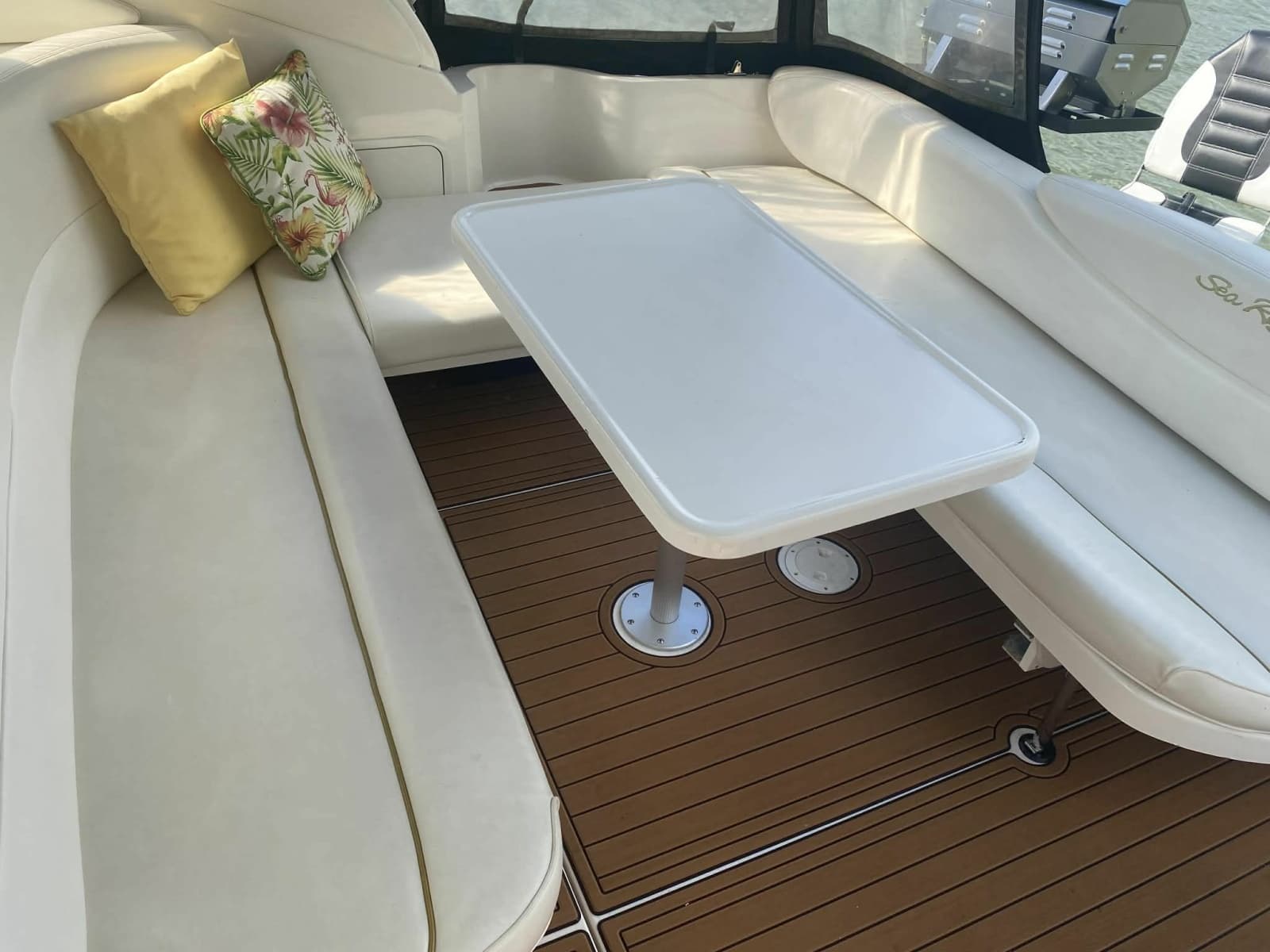 2003 Sea Ray Sundancer 340 - Photo 5
