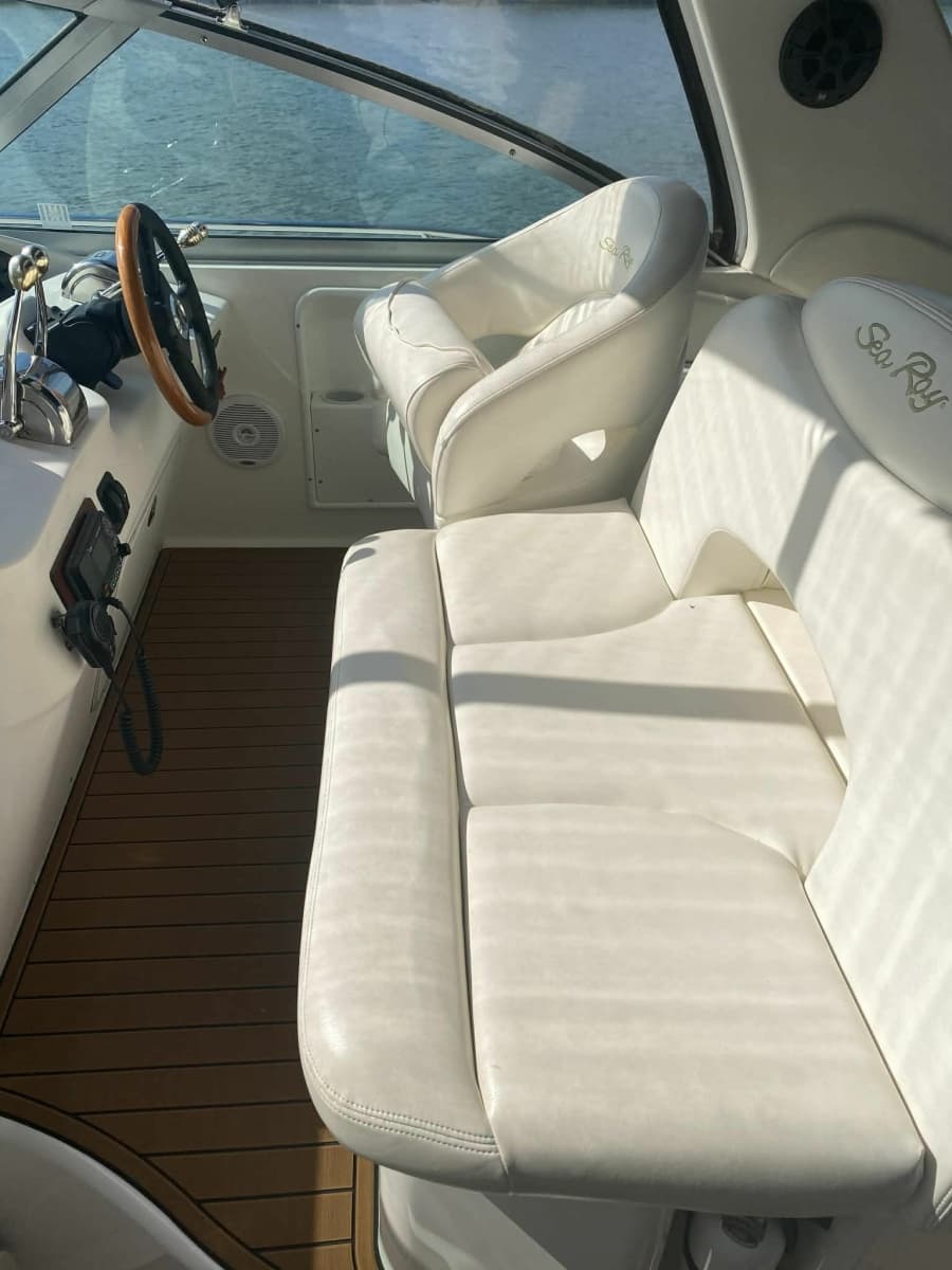 2003 Sea Ray Sundancer 340 - Photo 6