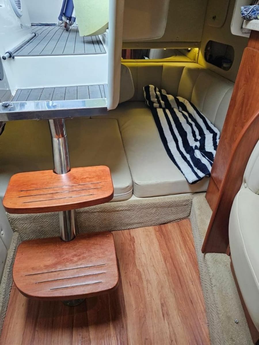 2008 Rinker 320 - Photo 10