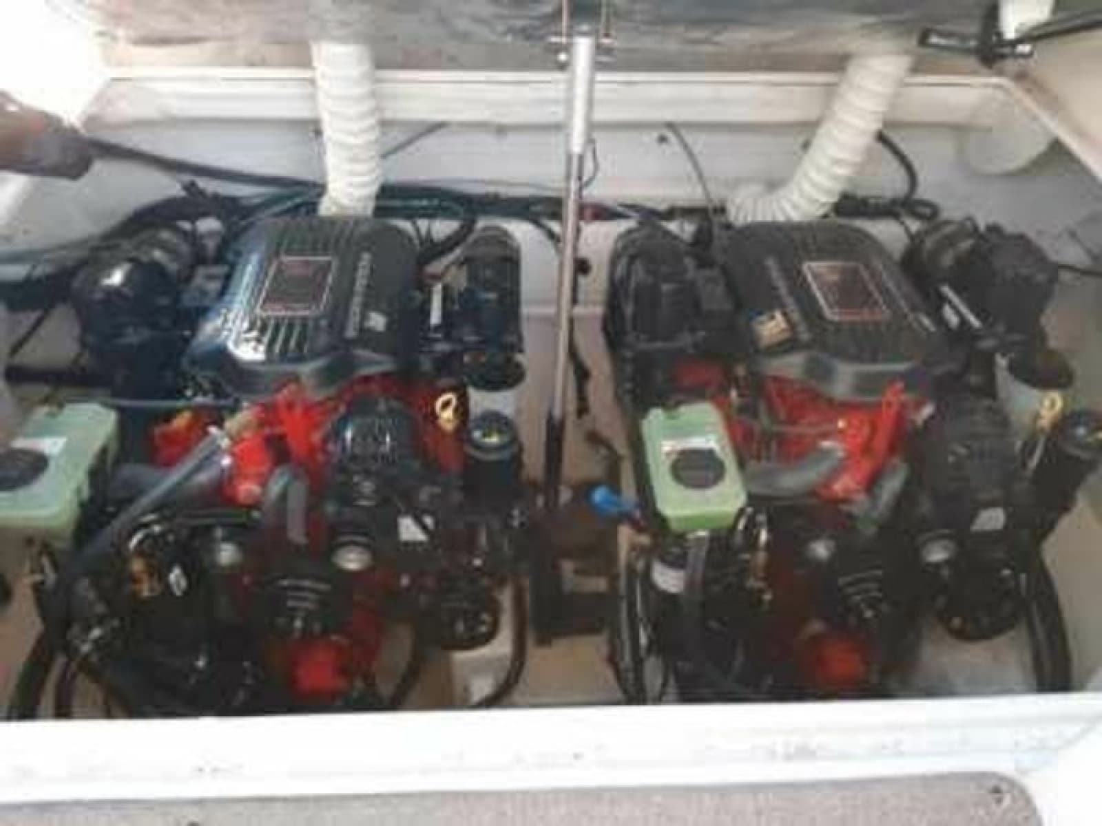 2008 Rinker 320 - Photo 16