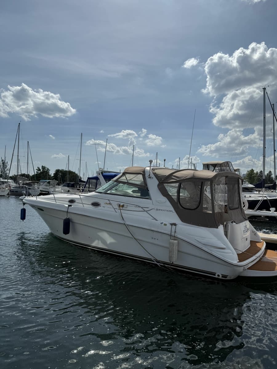 1997 Sea Ray 330 Sundancer - Photo 3