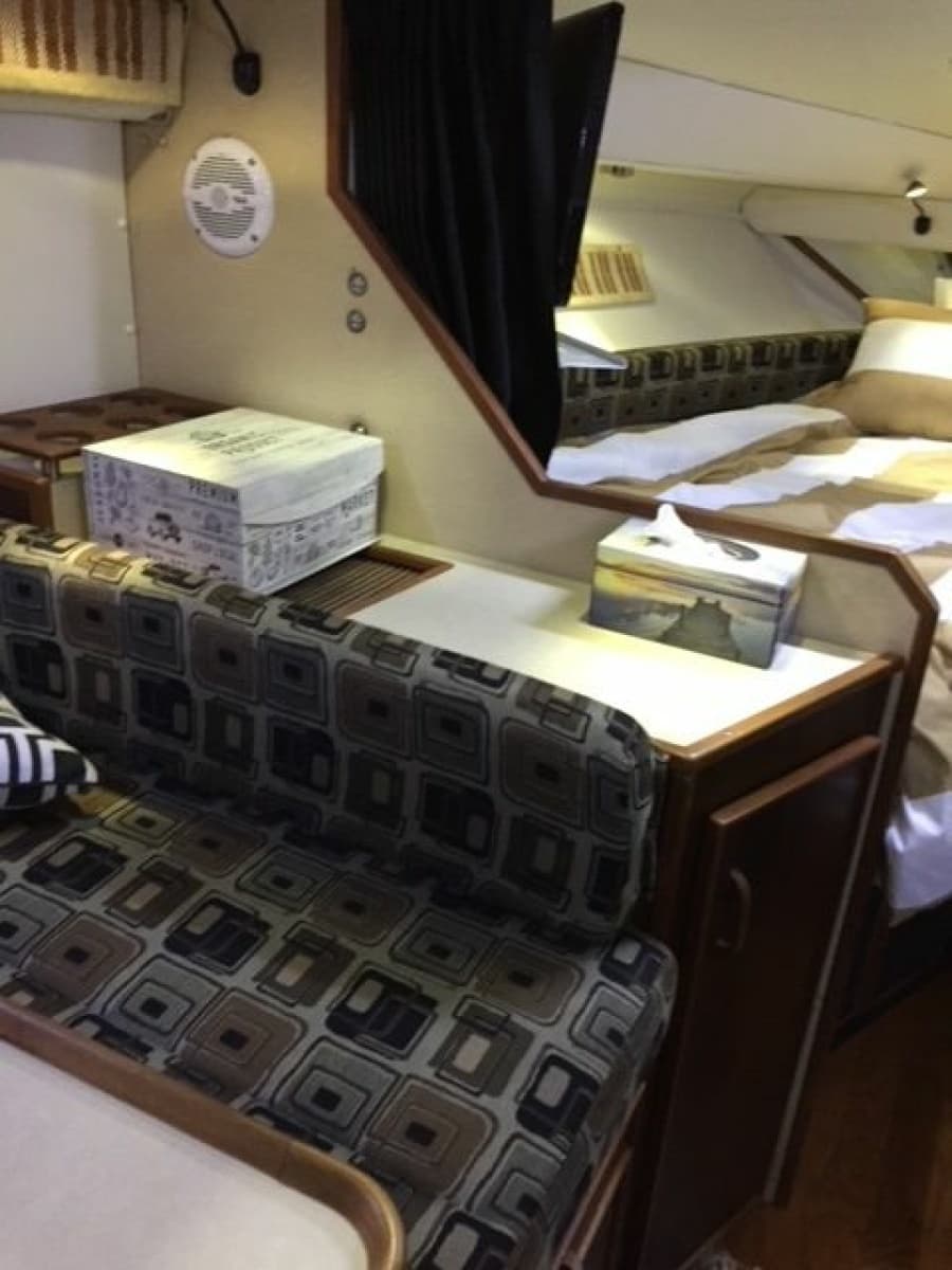 1986 Sea Ray 300 Weekender - Photo 33