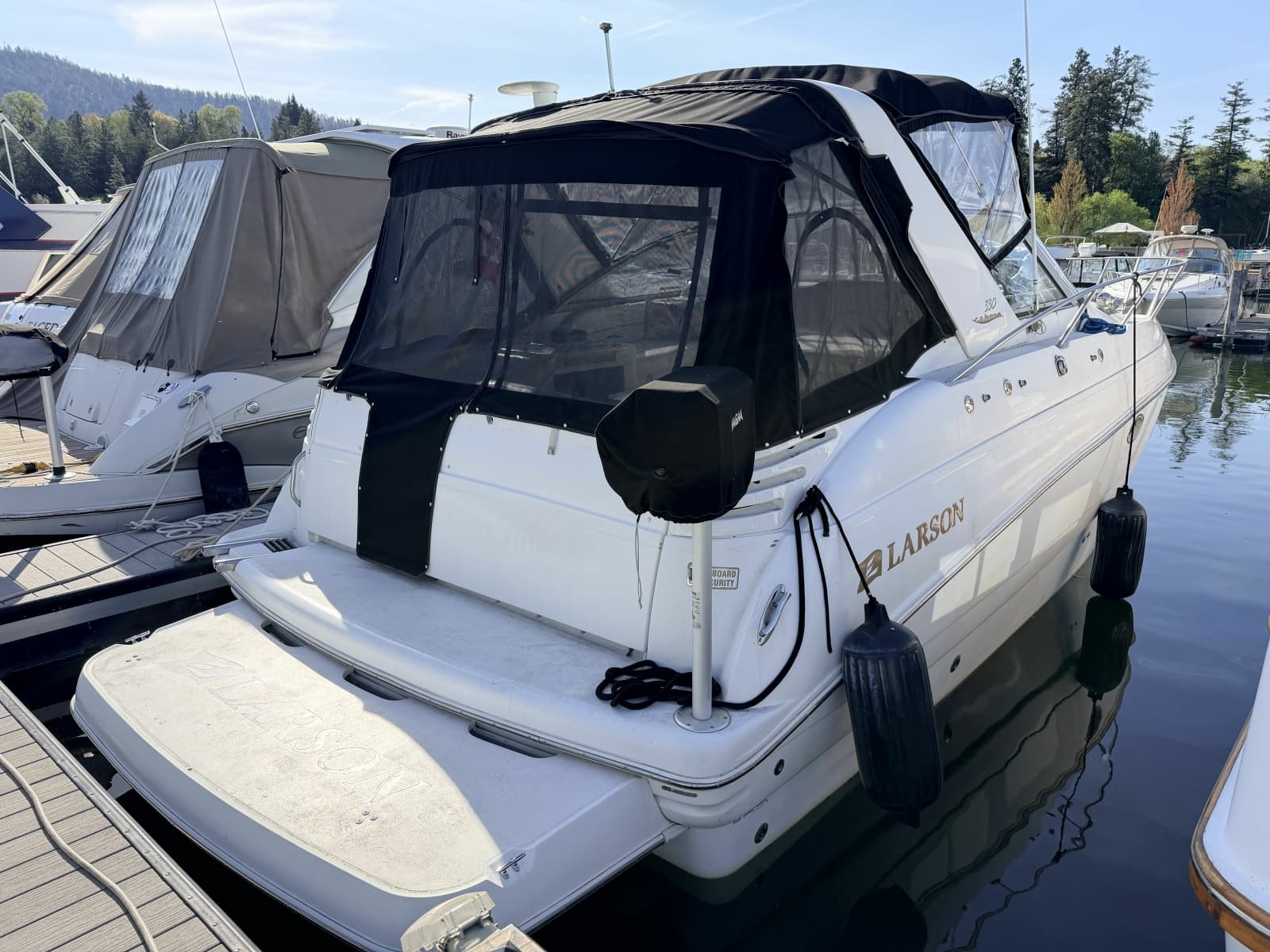 2000 Larson Cabrio 330 - Photo 5