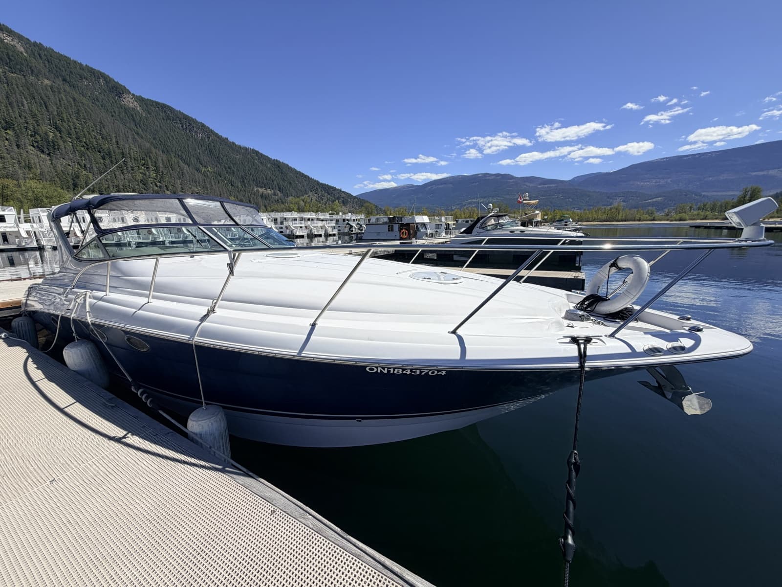 2006 Larson Cabrio 370 - Photo 10